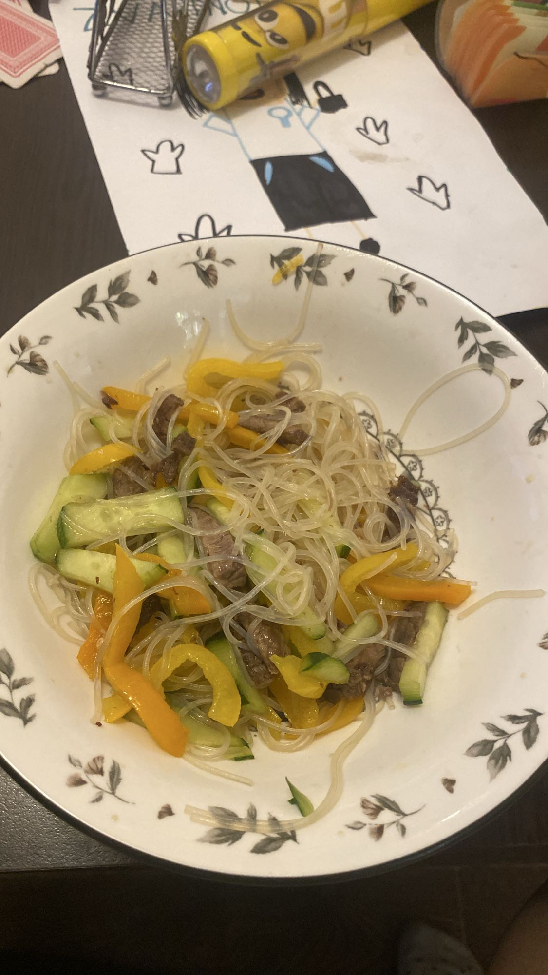 Фунчоза с говядиной и овощами