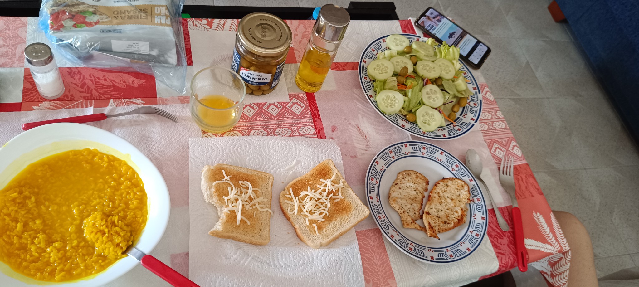 Almuerzo variado