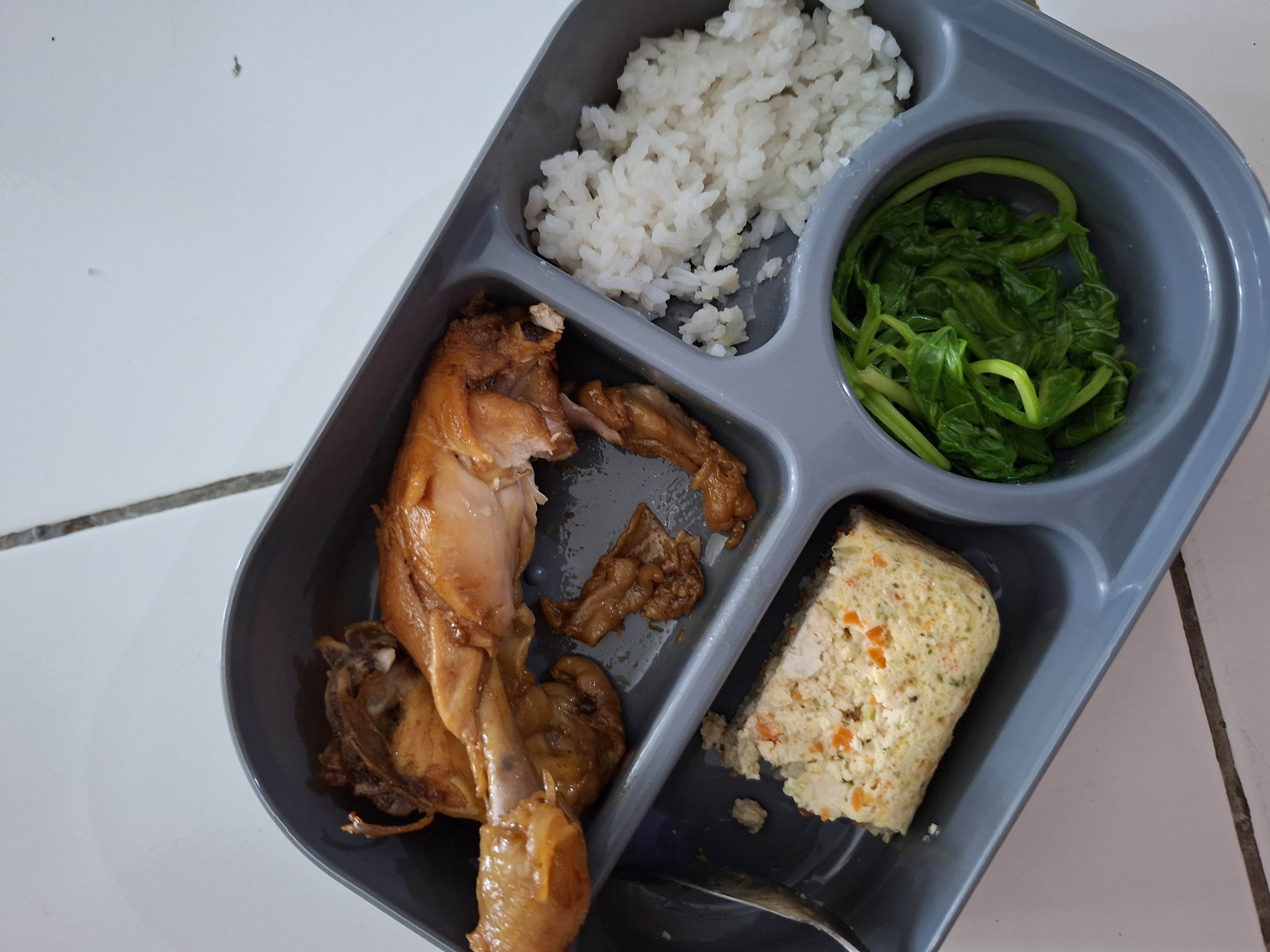 Chicken rice veggie tray
