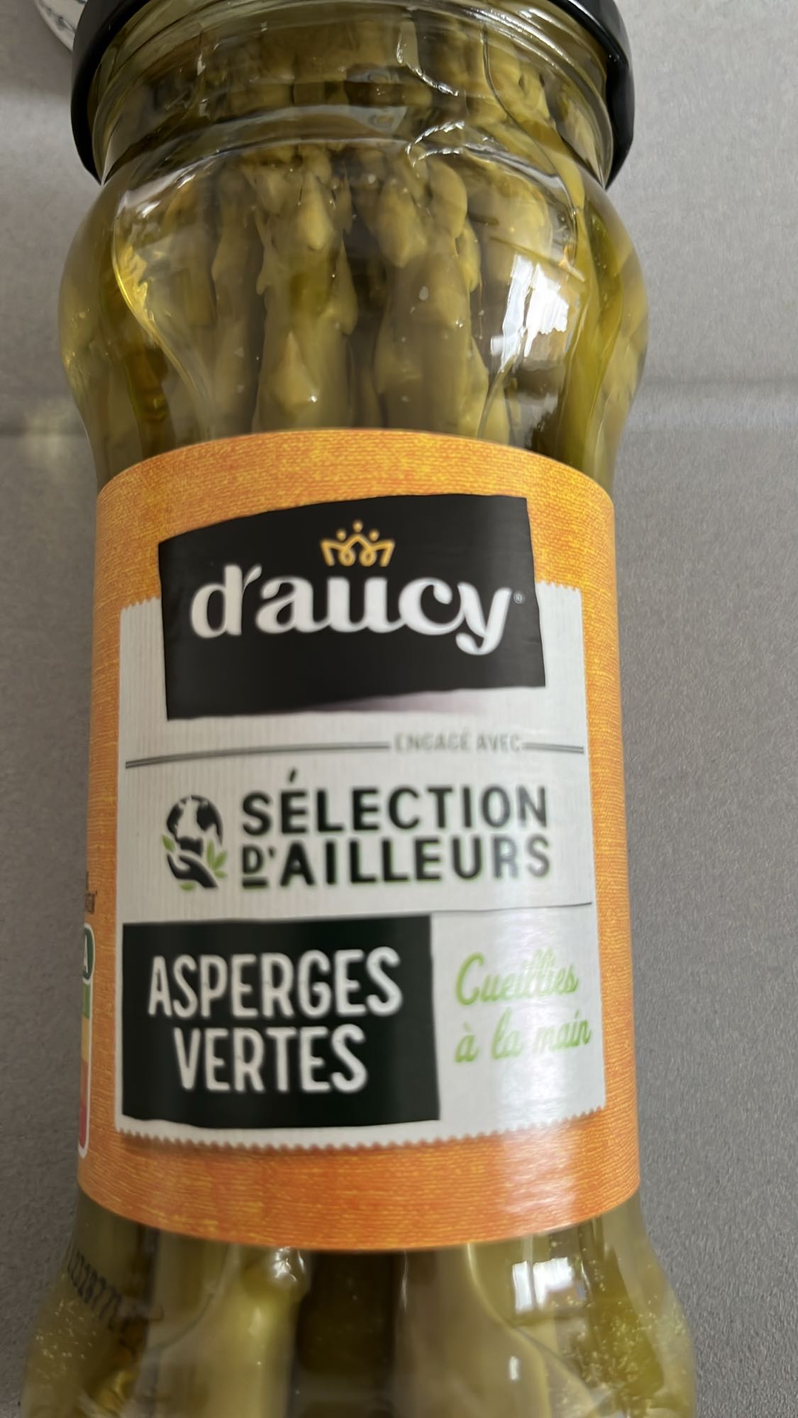 Asperges vertes en bocal