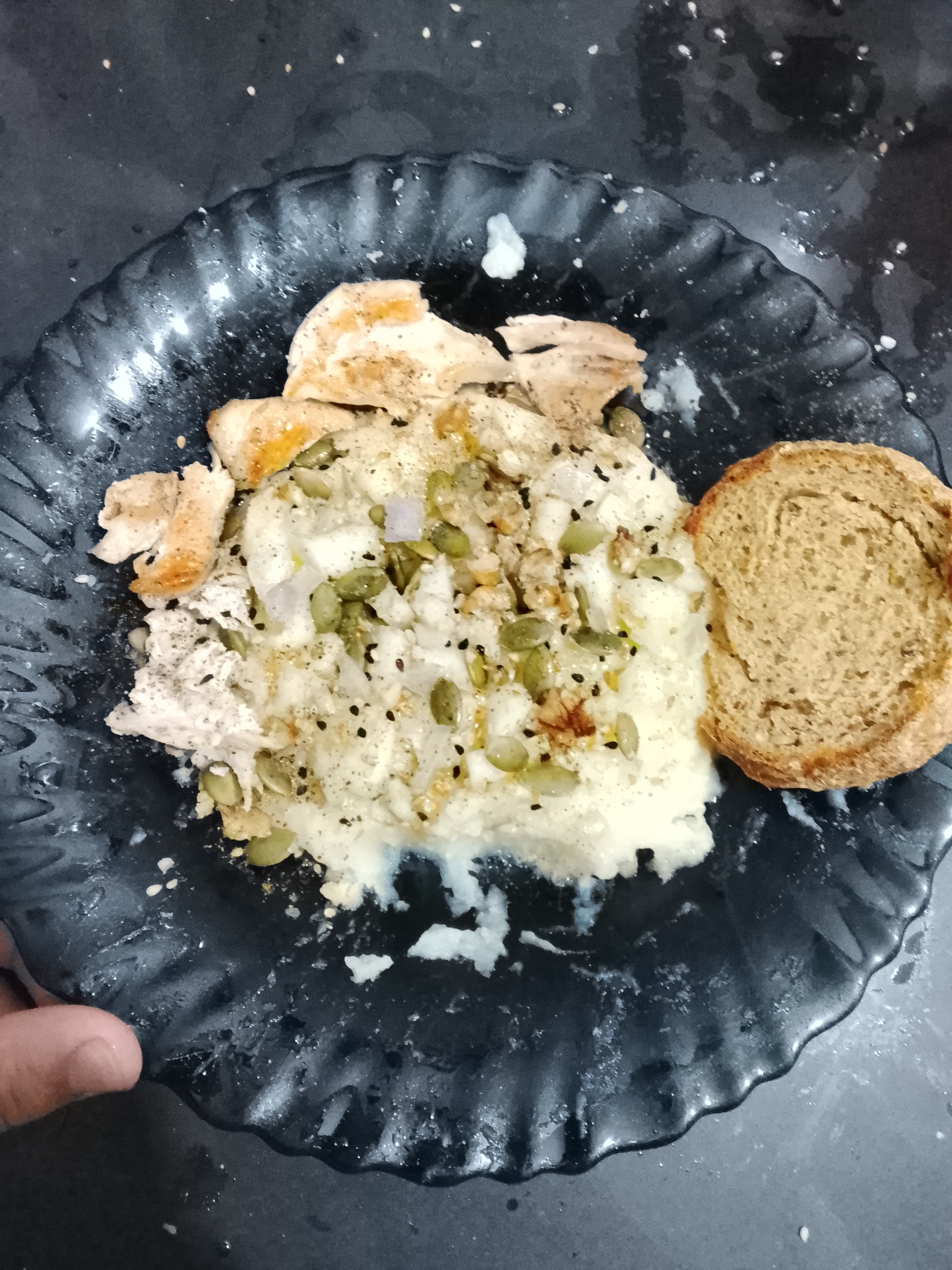 Poulet purée et pain