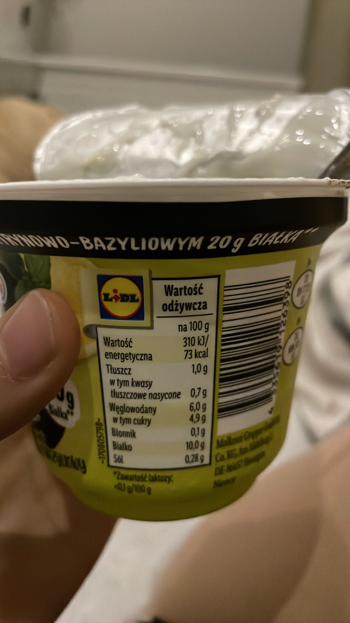 Jogurt cytrynowo-bazyliowy