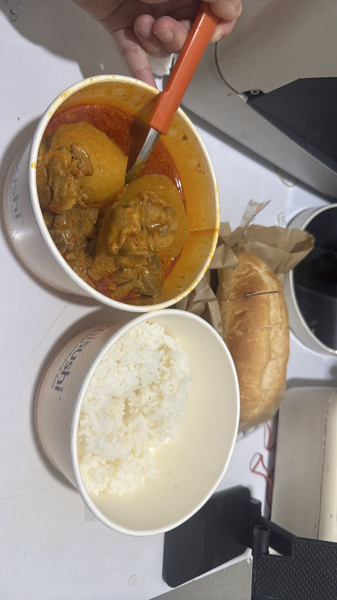 Chicken curry, rice, bread