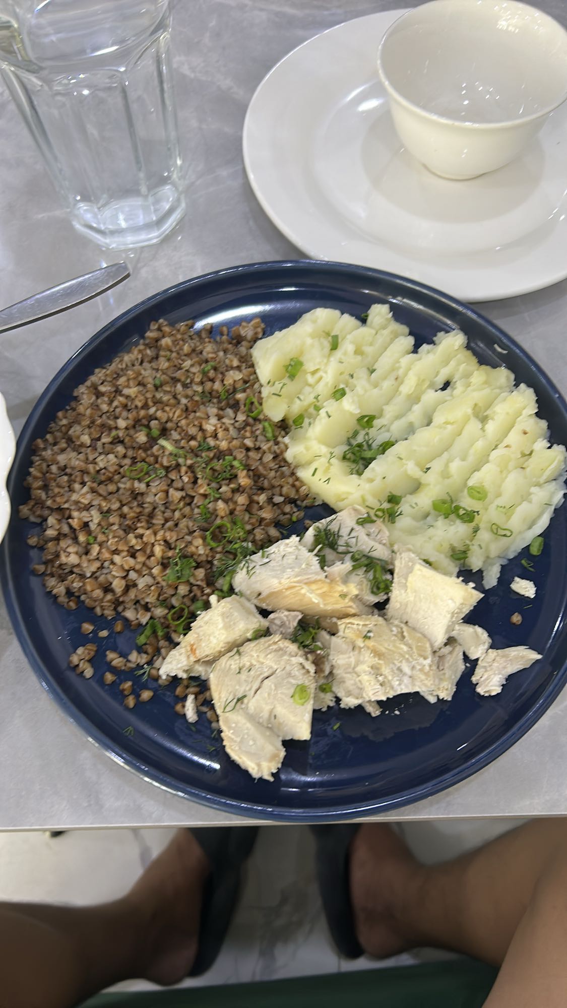 гречка, курица и пюре