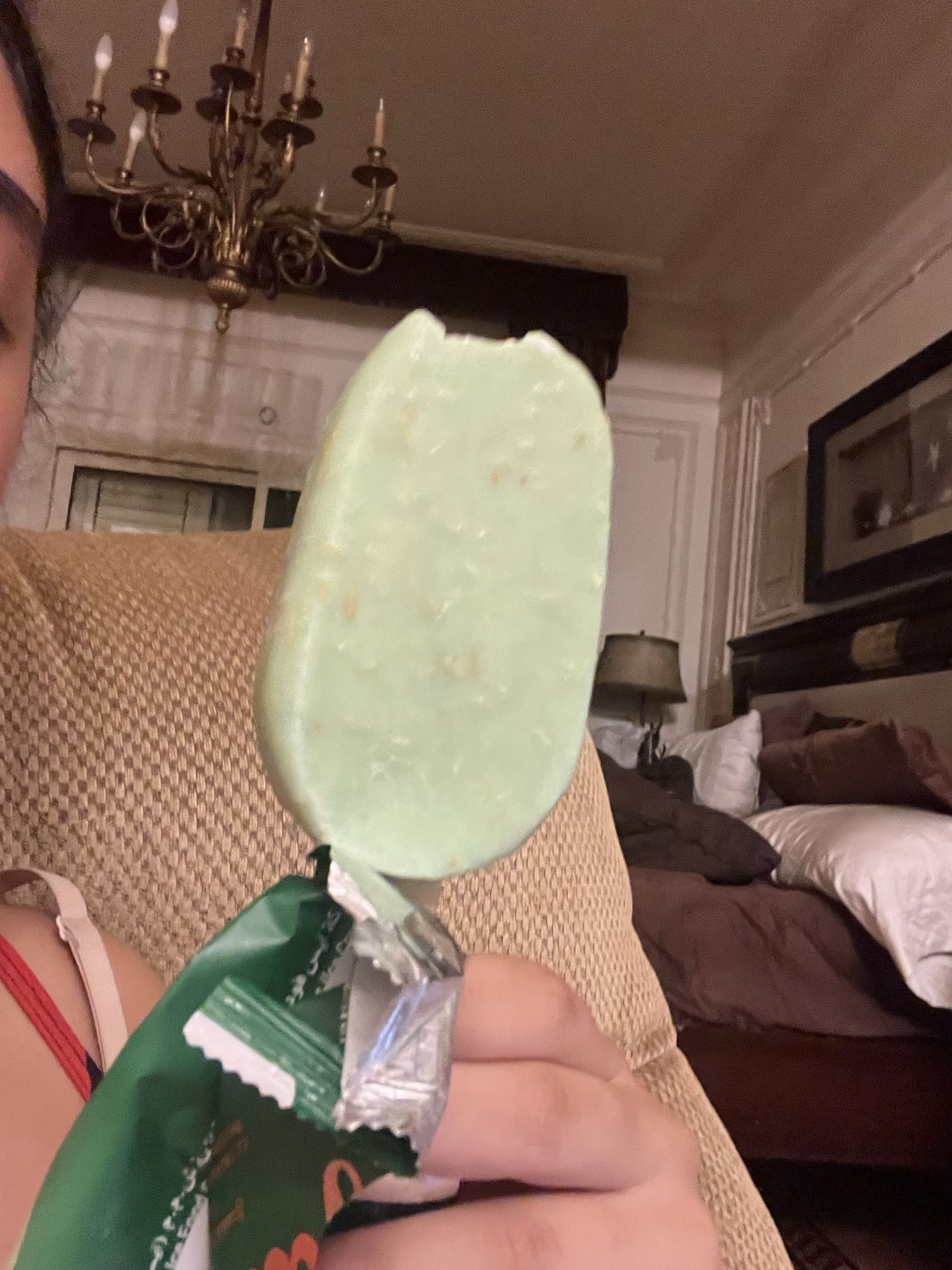 Pistachio ice cream bar