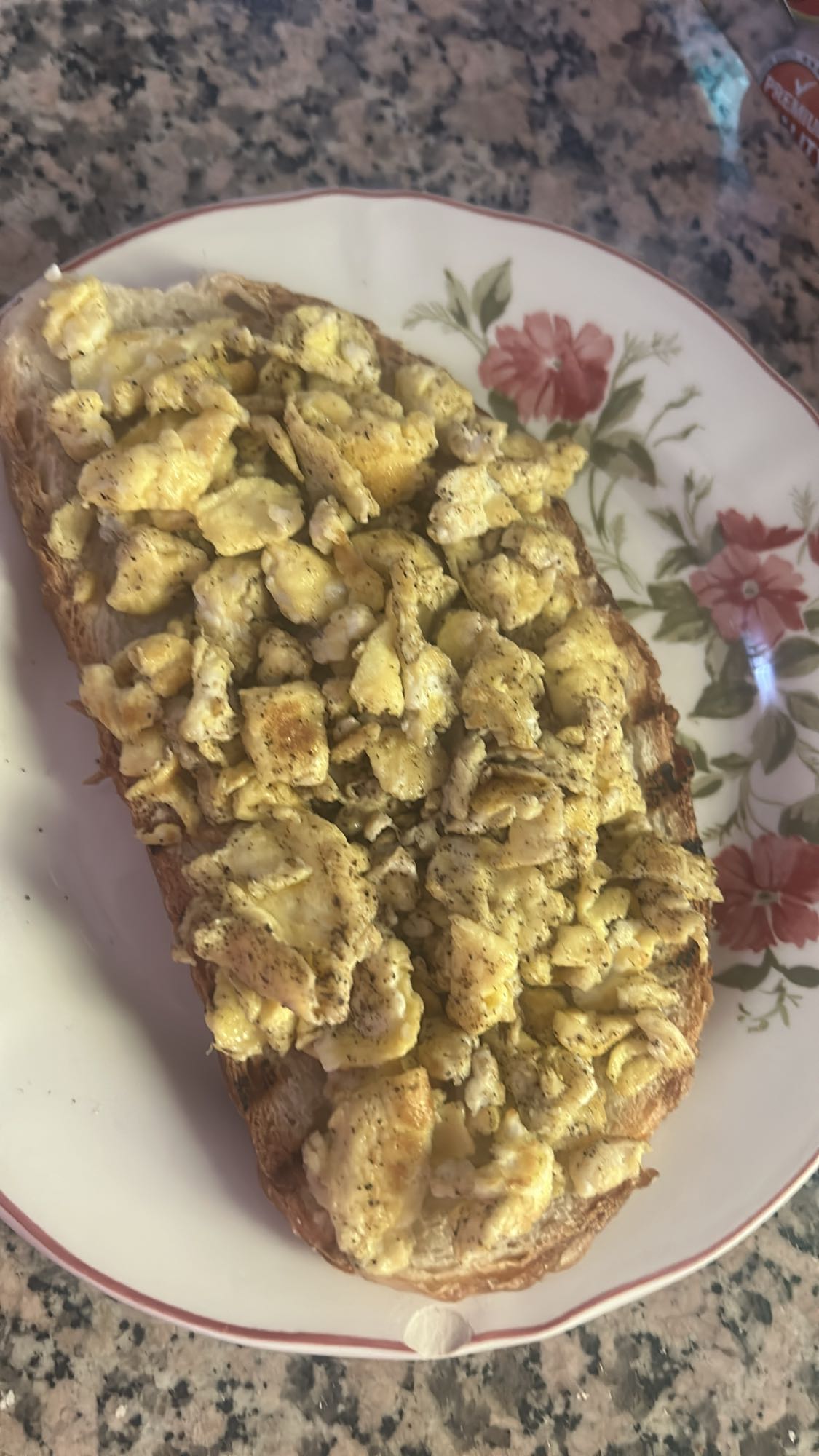 Scrambled Egg Toast
