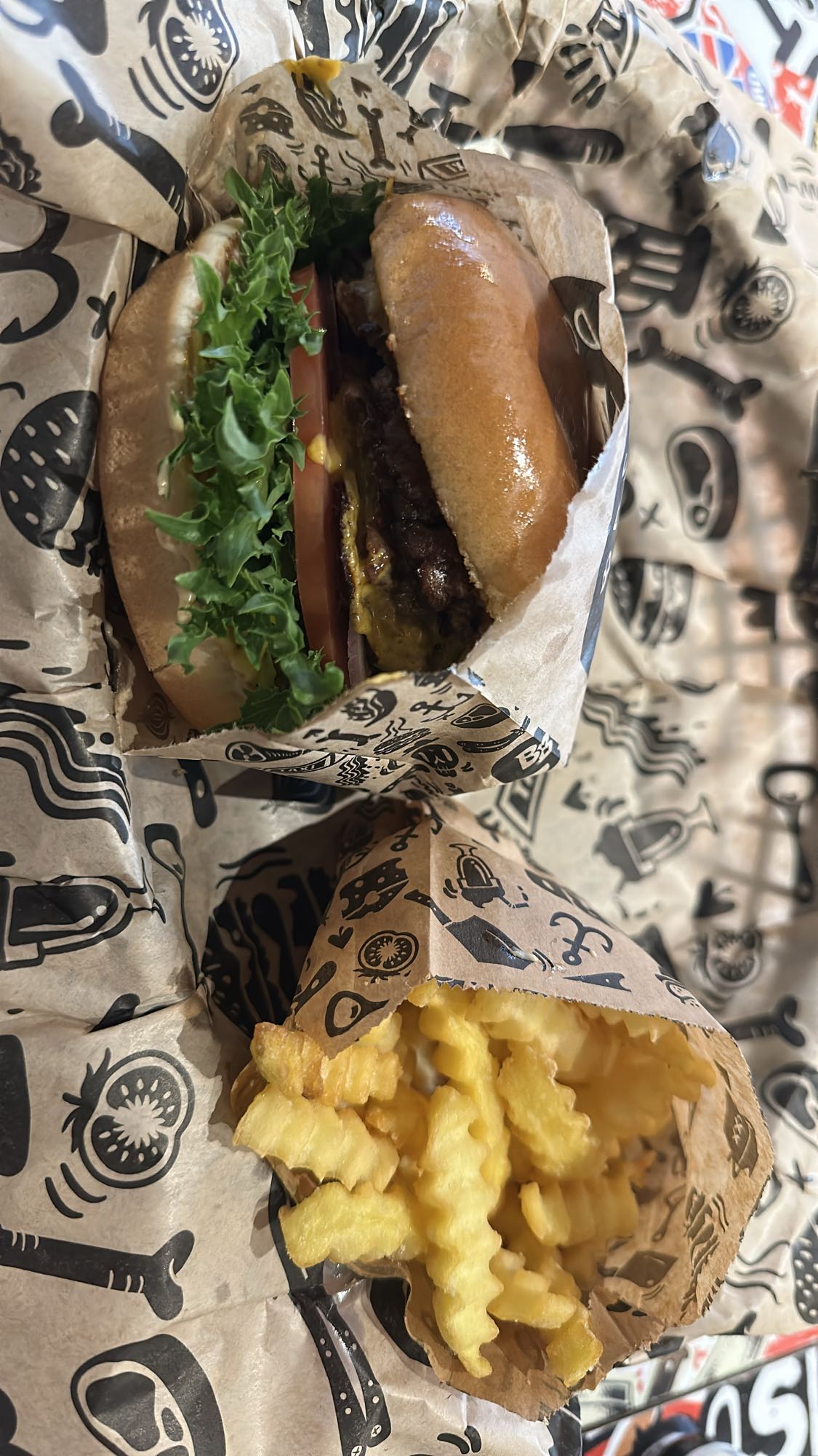 Hamburgare med pommes