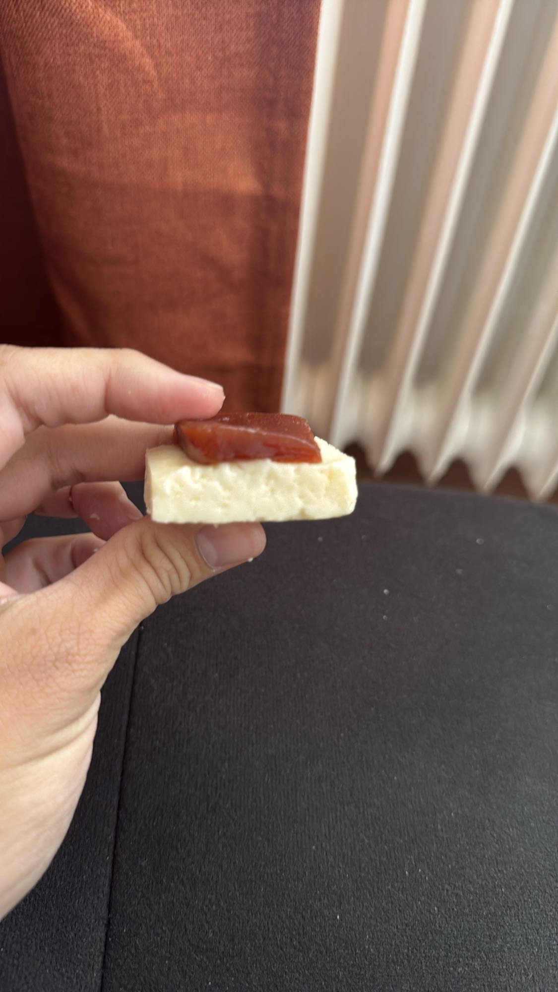 bocadito de queso y membrillo