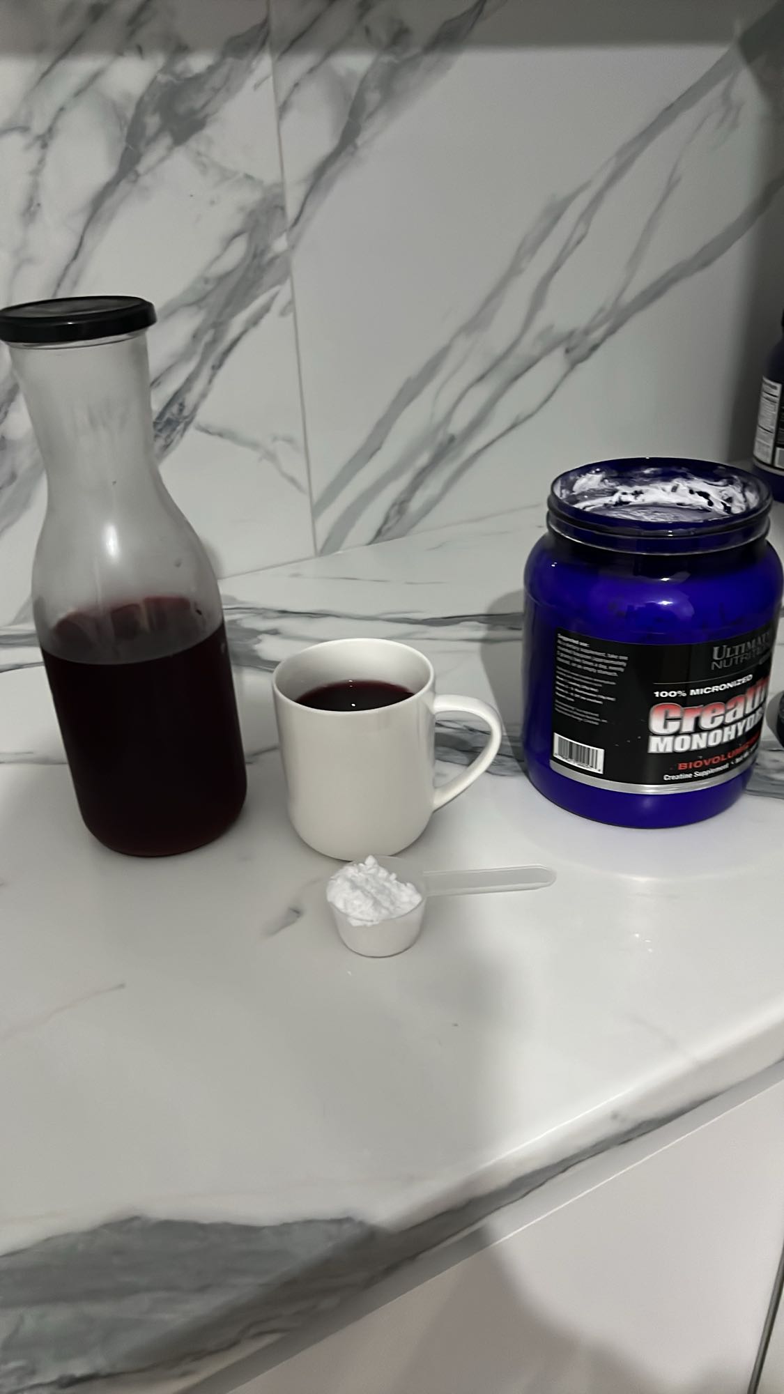 կրատին հյութով