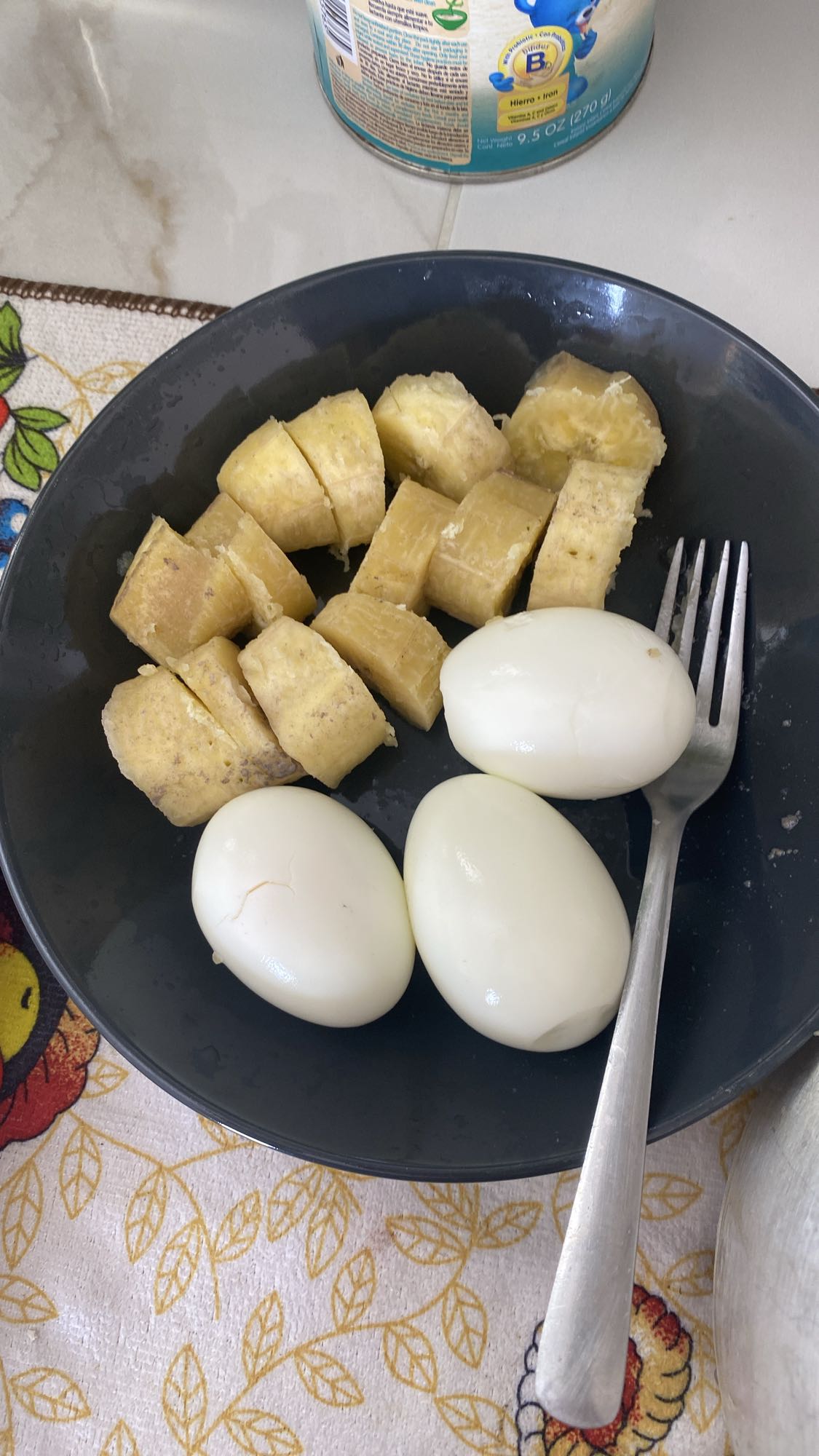 huevos con plátano
