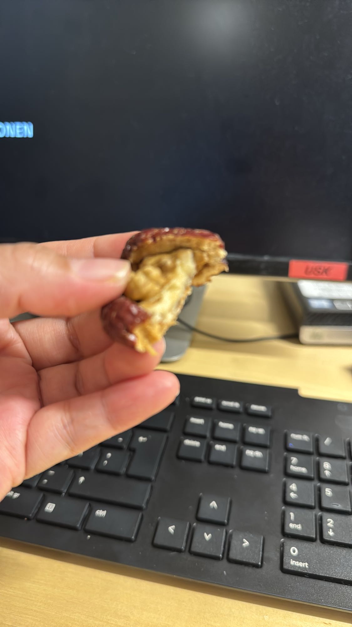 Dadlar med valnötter