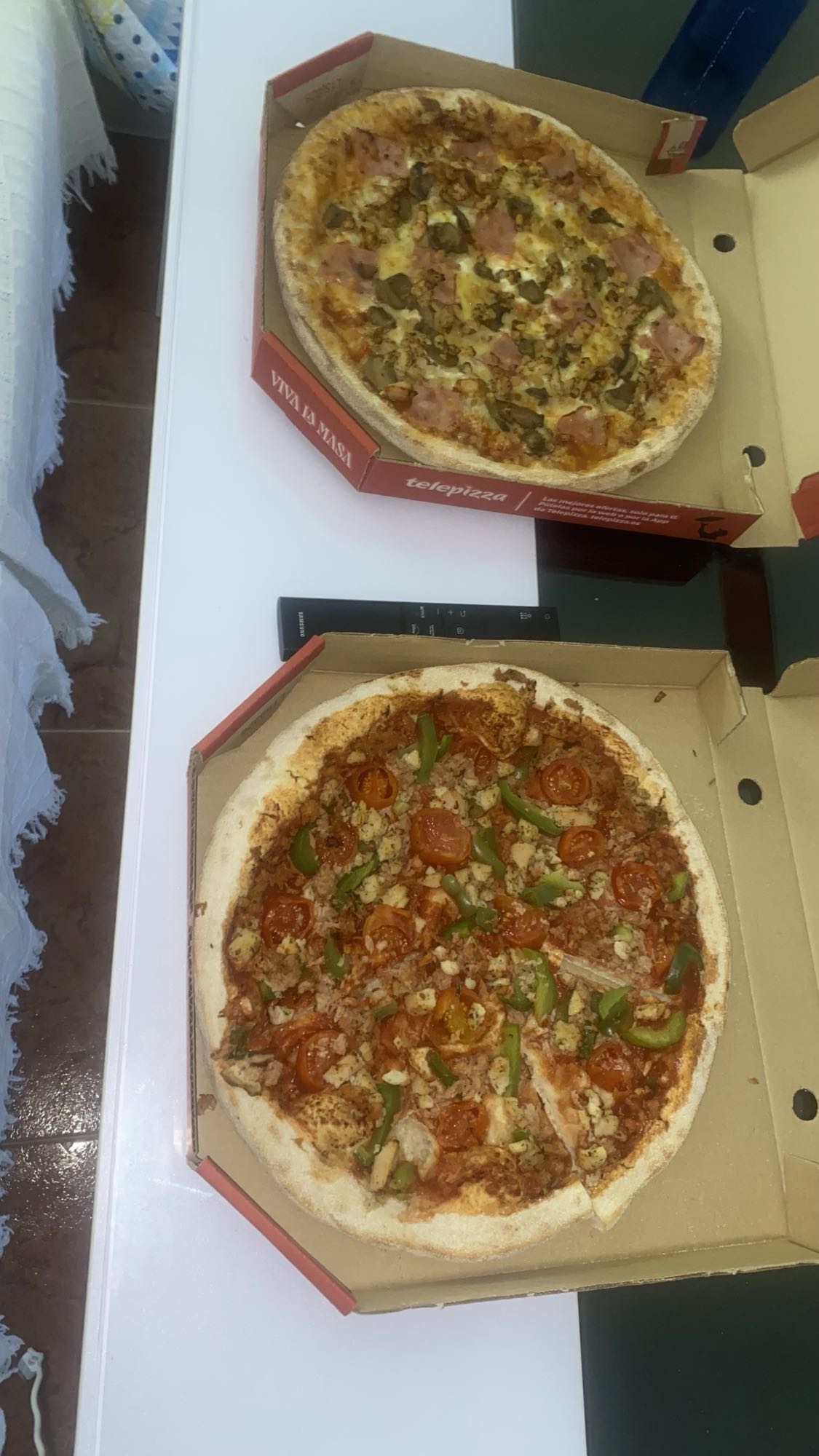 Pizzas variadas Telepizza