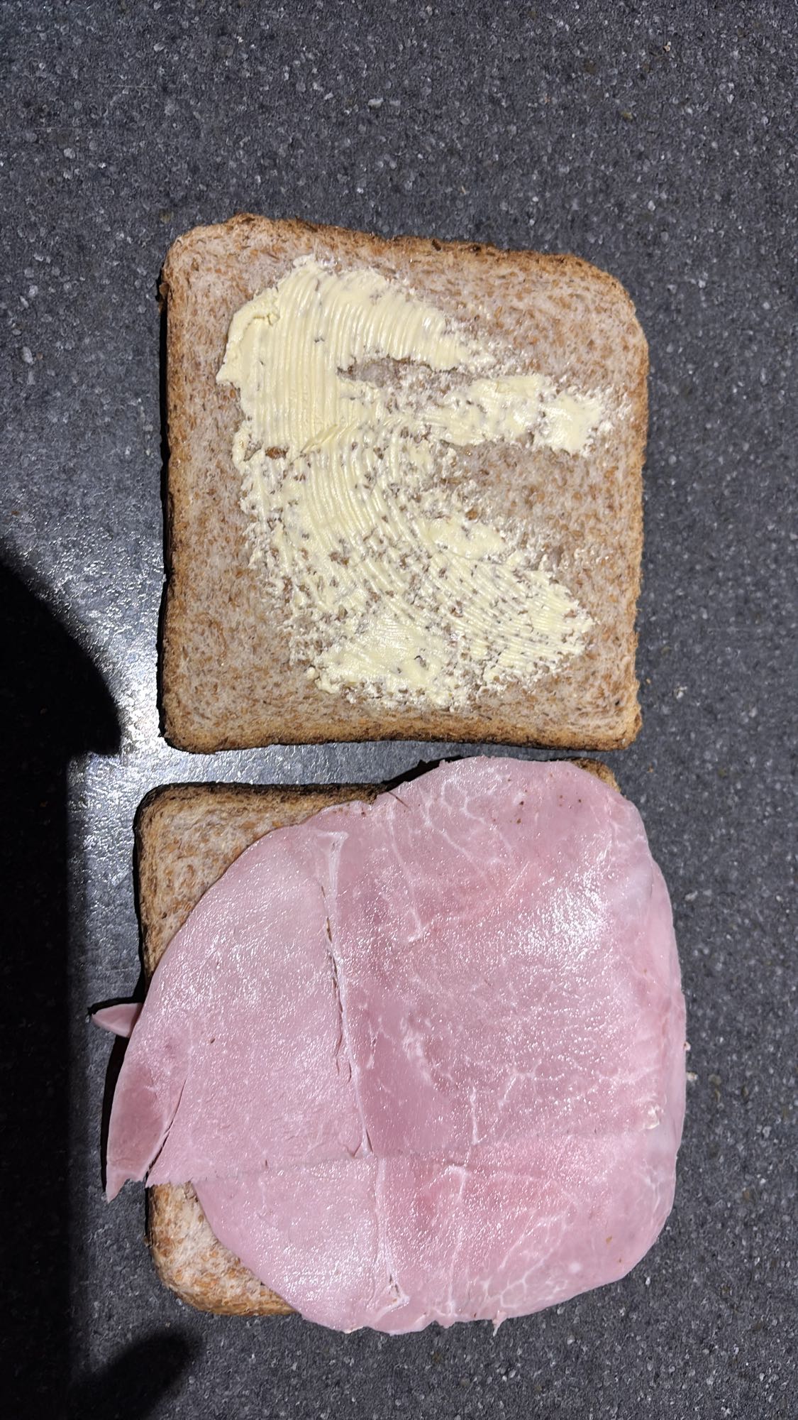 Sandwich jambon beurre