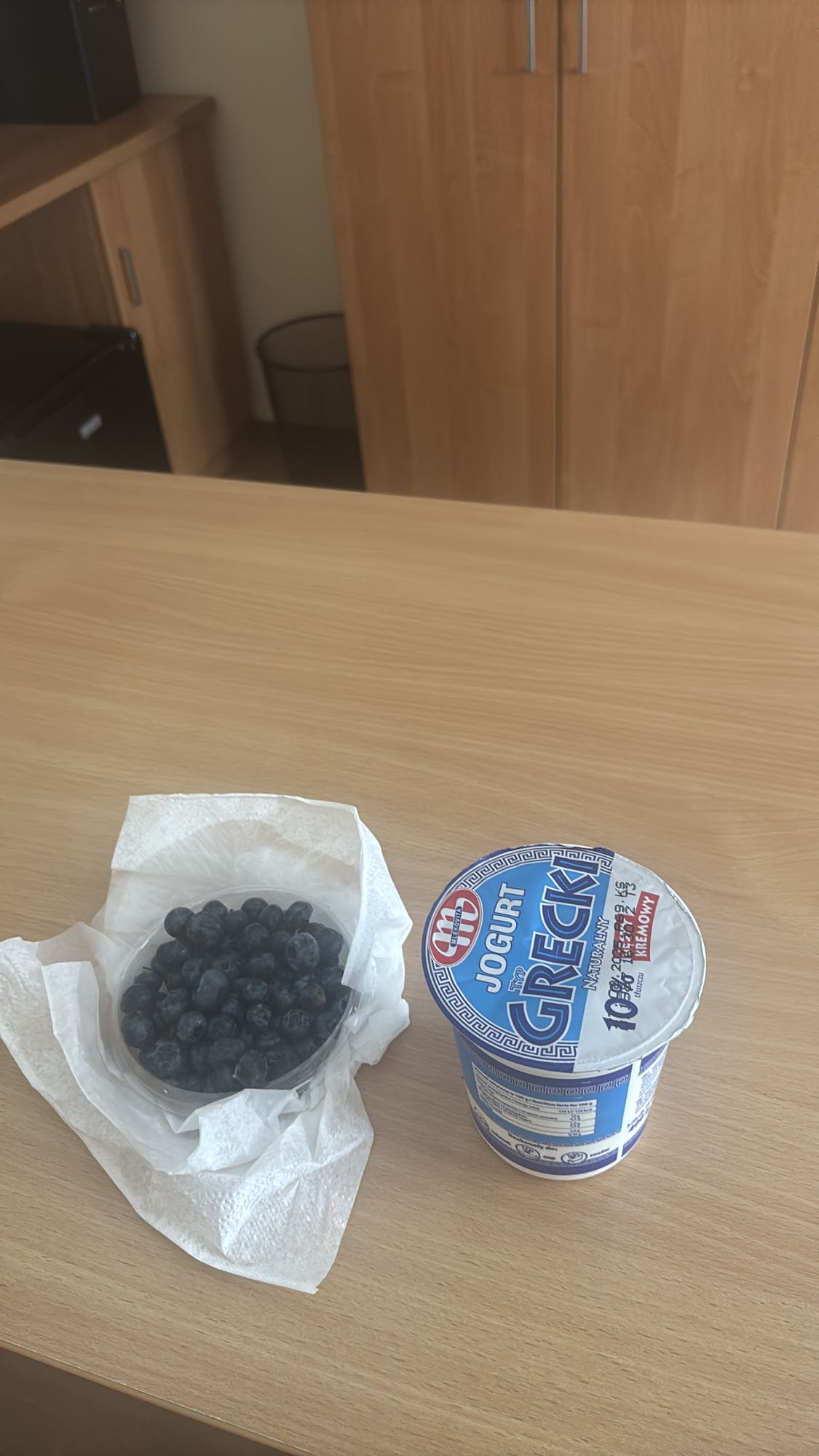 Jogurt z borówkami