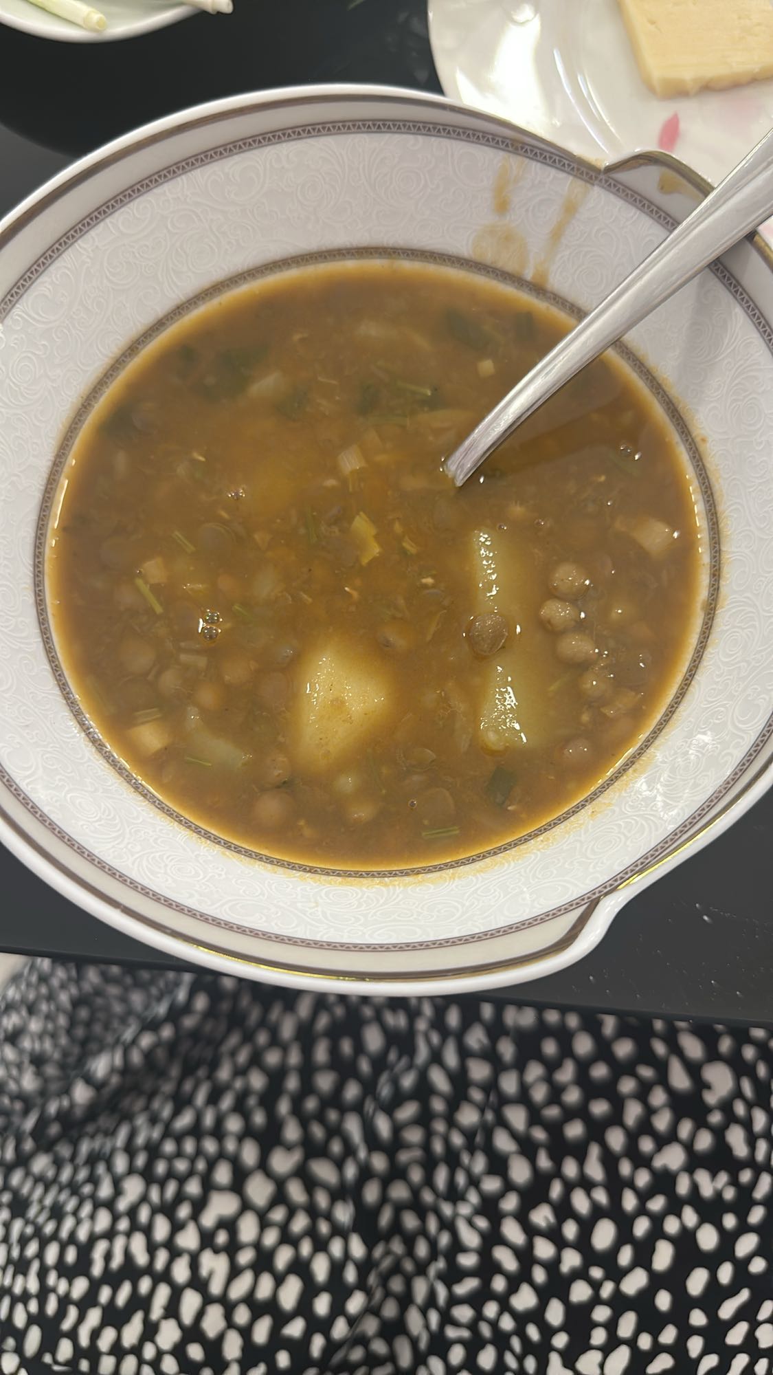 Lentil potato soup