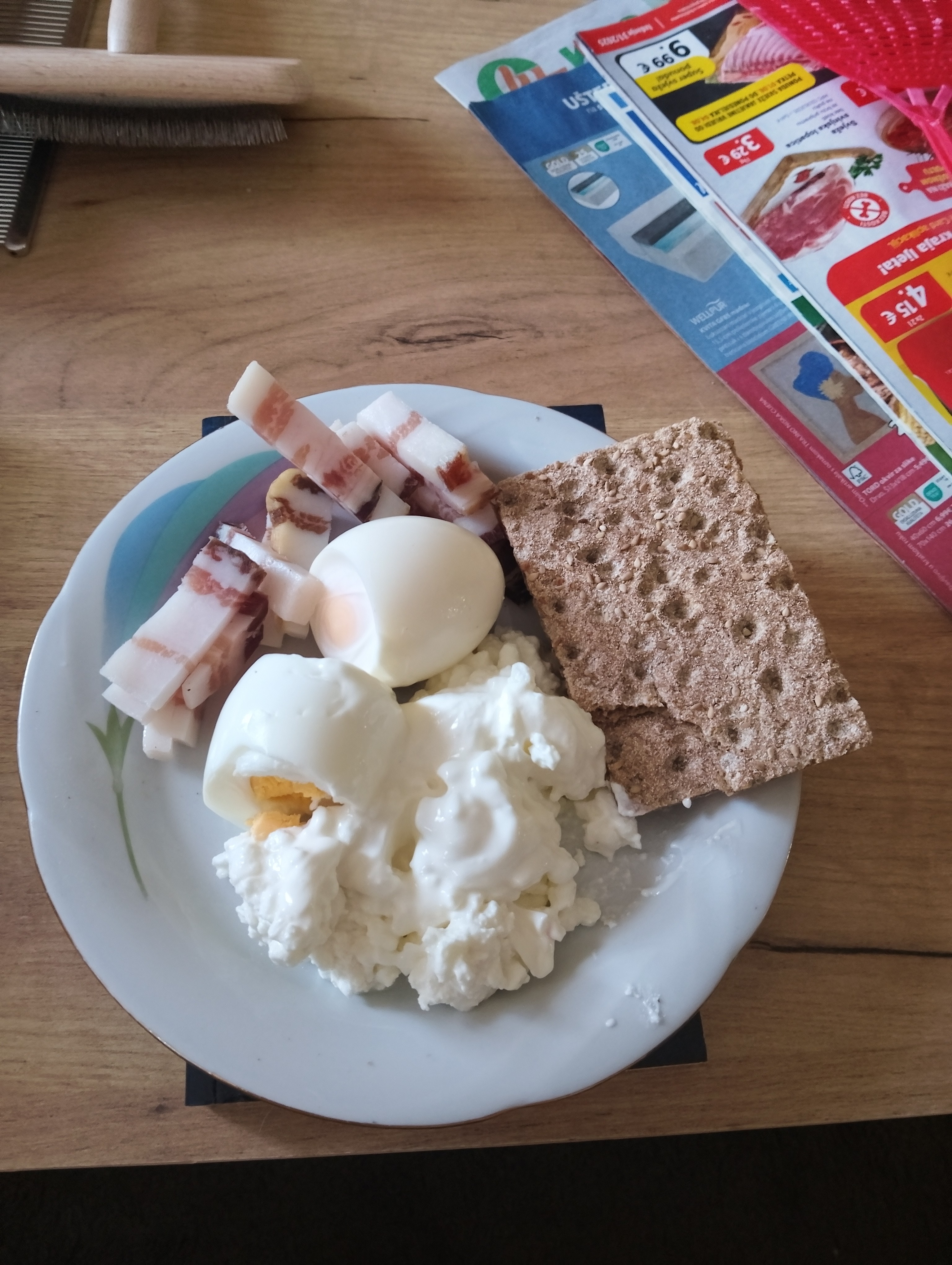 Eggs, bacon & cottage cheese