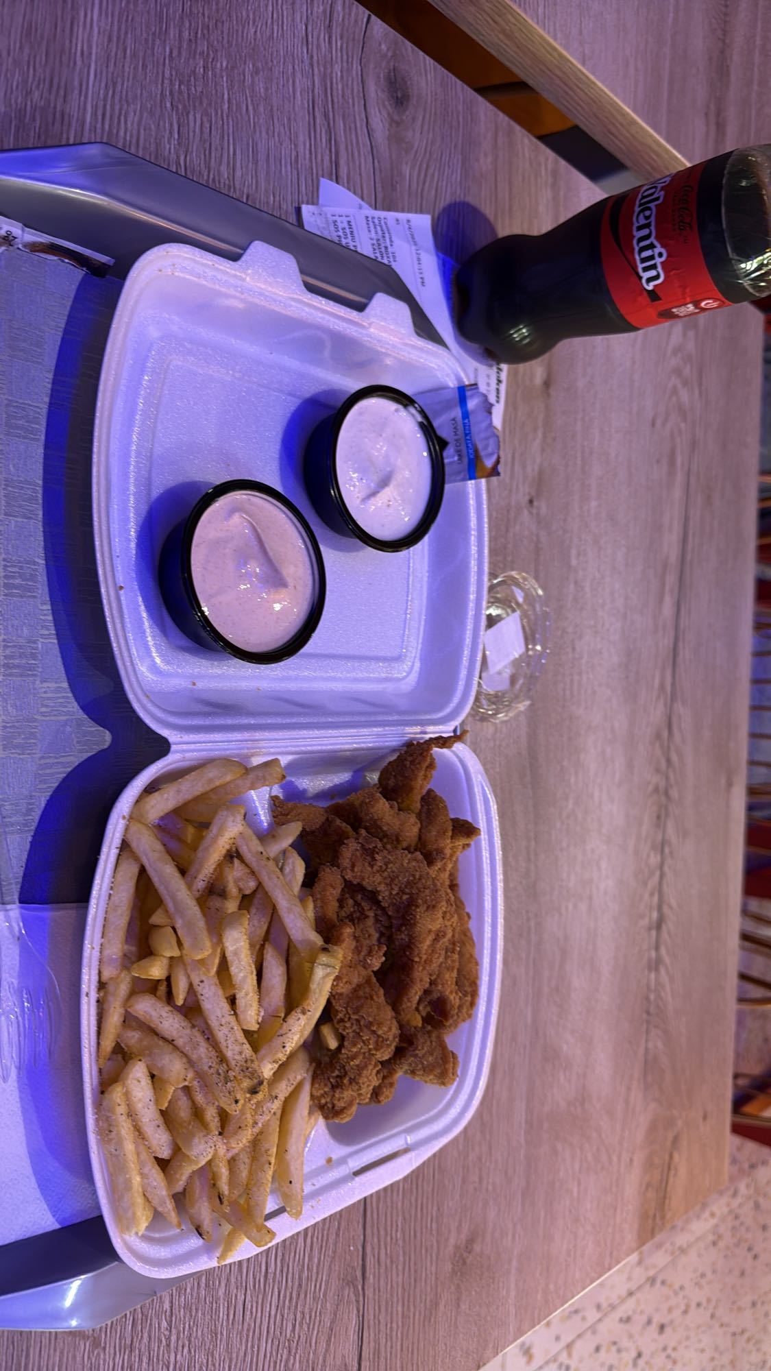 Pui prăjit cu cartofi