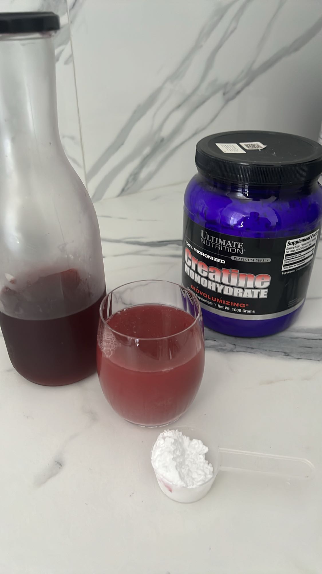 կրատին հյութ խմիչք