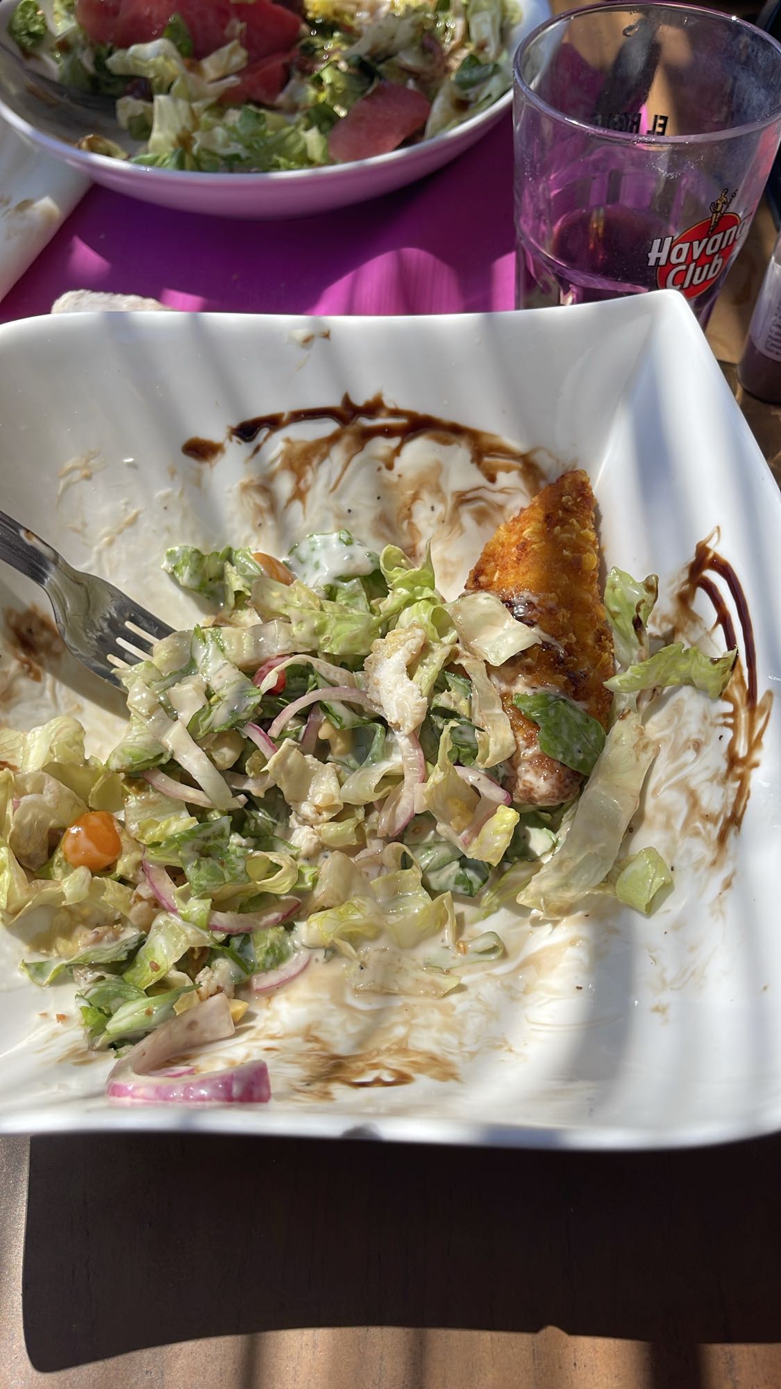 Salade croustillante au poulet