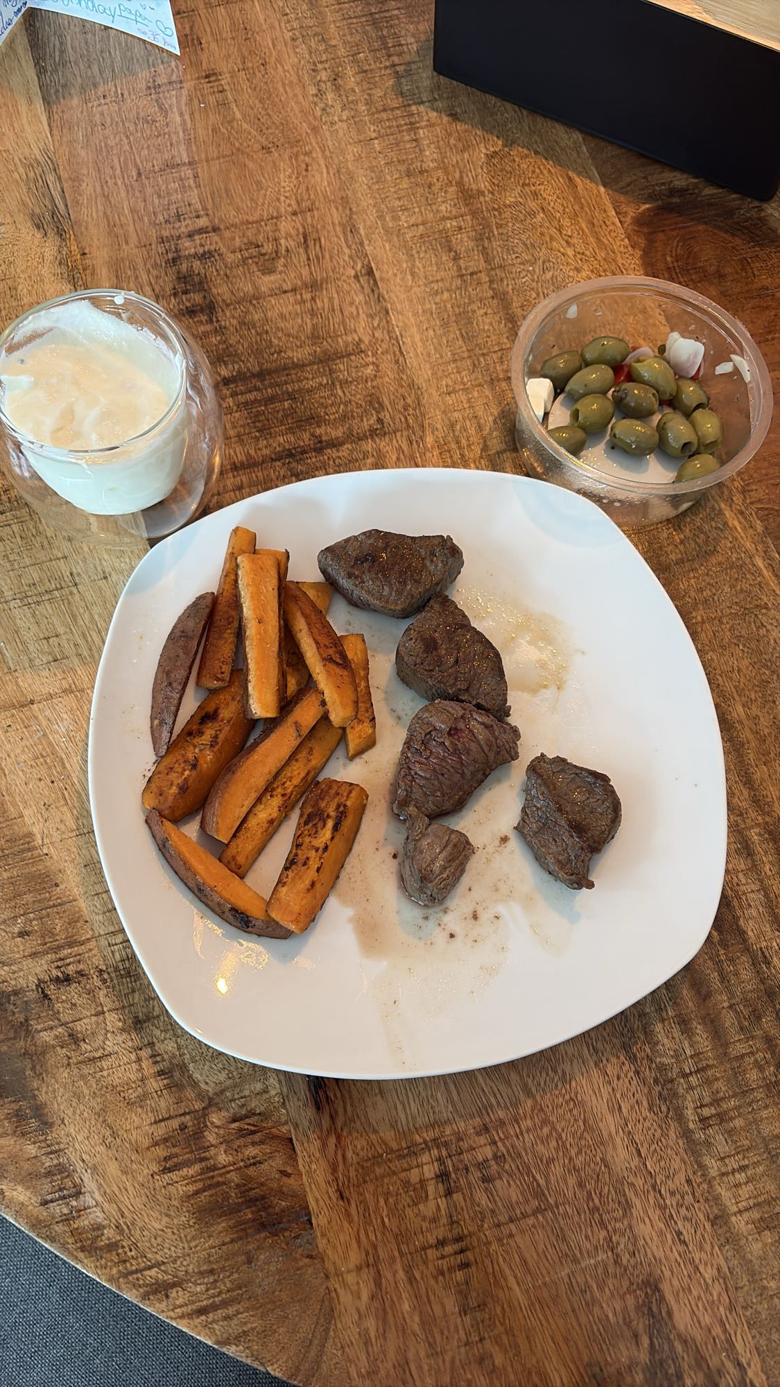 Biefstuk met zoete friet