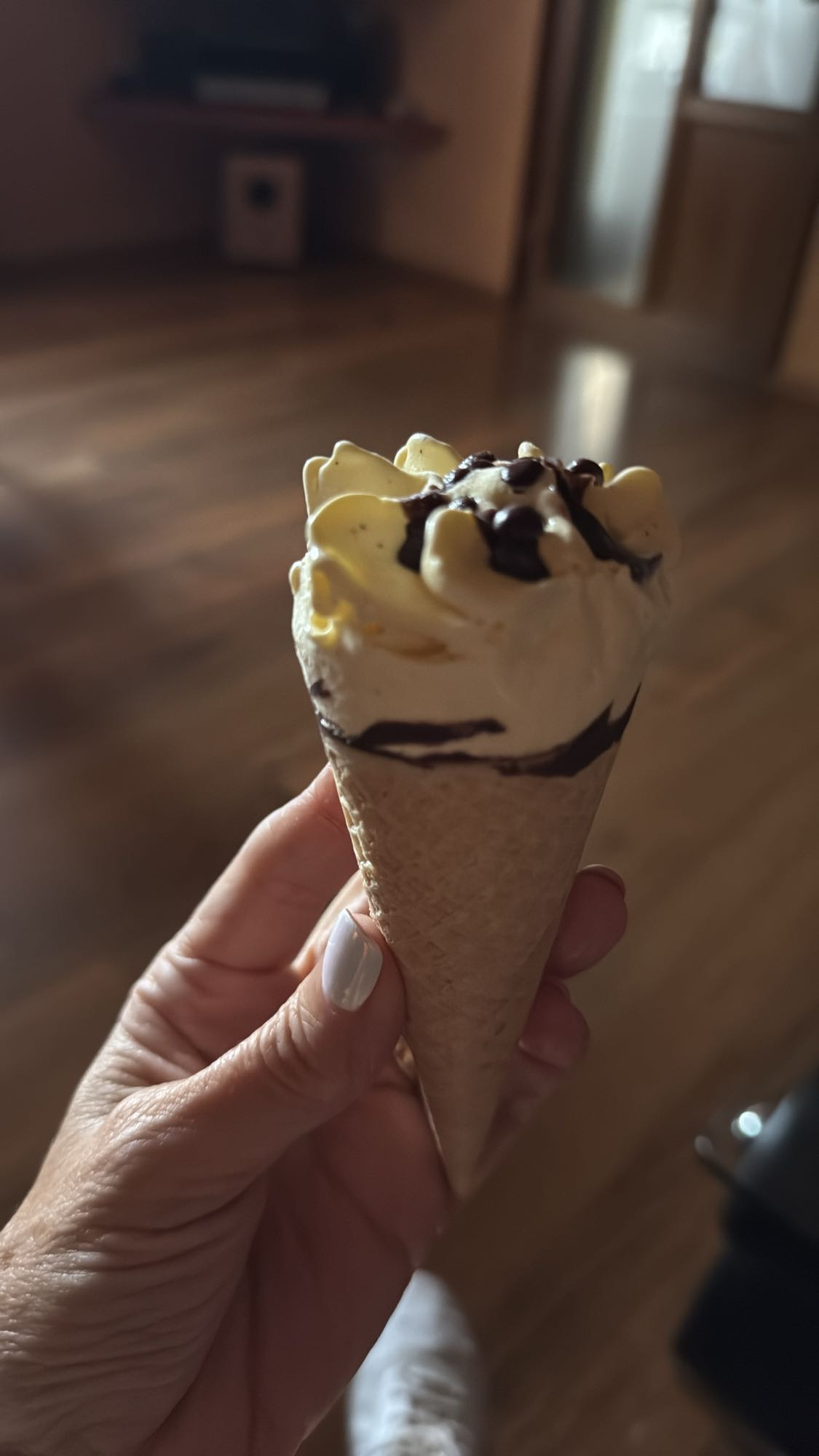 Înghețată cornet vanilie