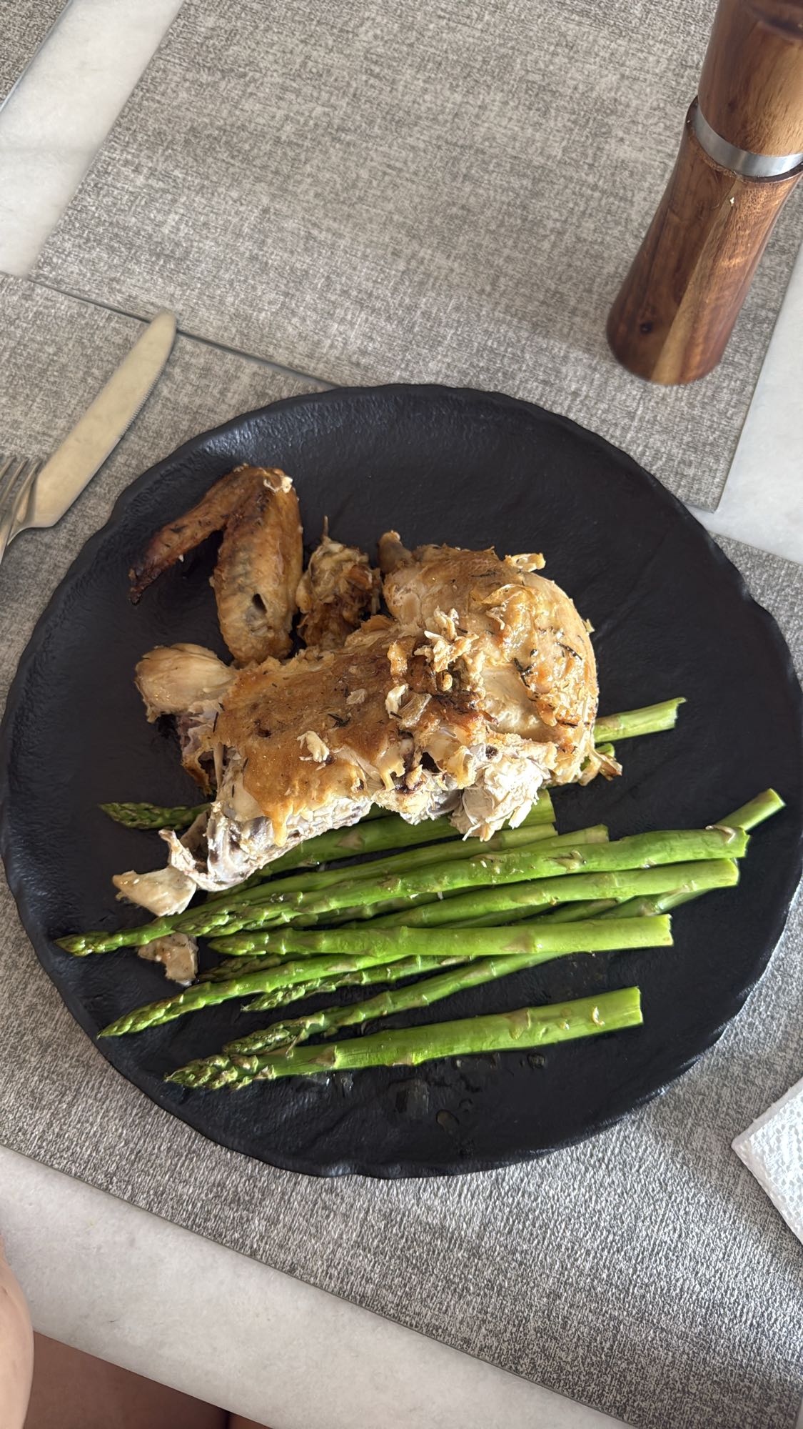 Pollo con espárragos