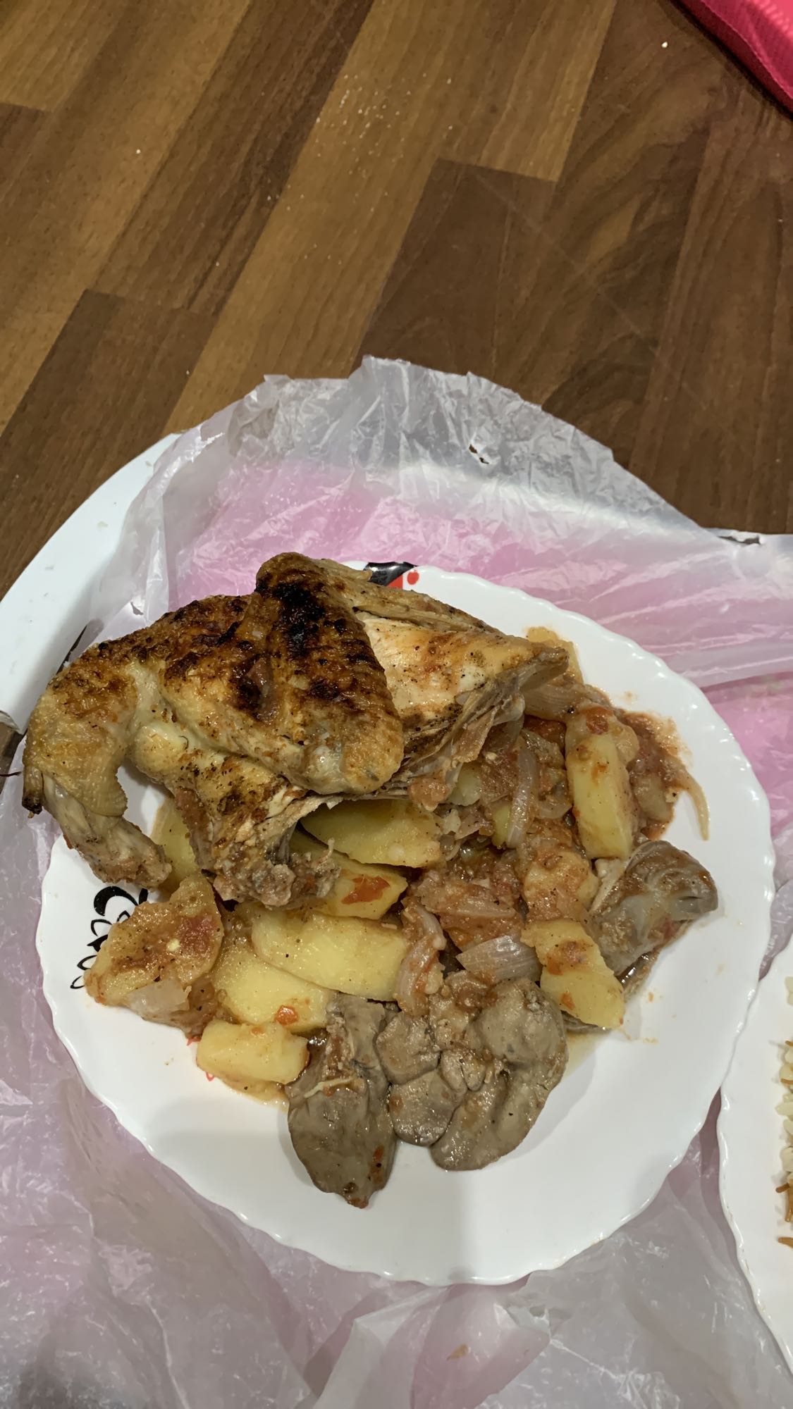 Chicken with potatoes and liver