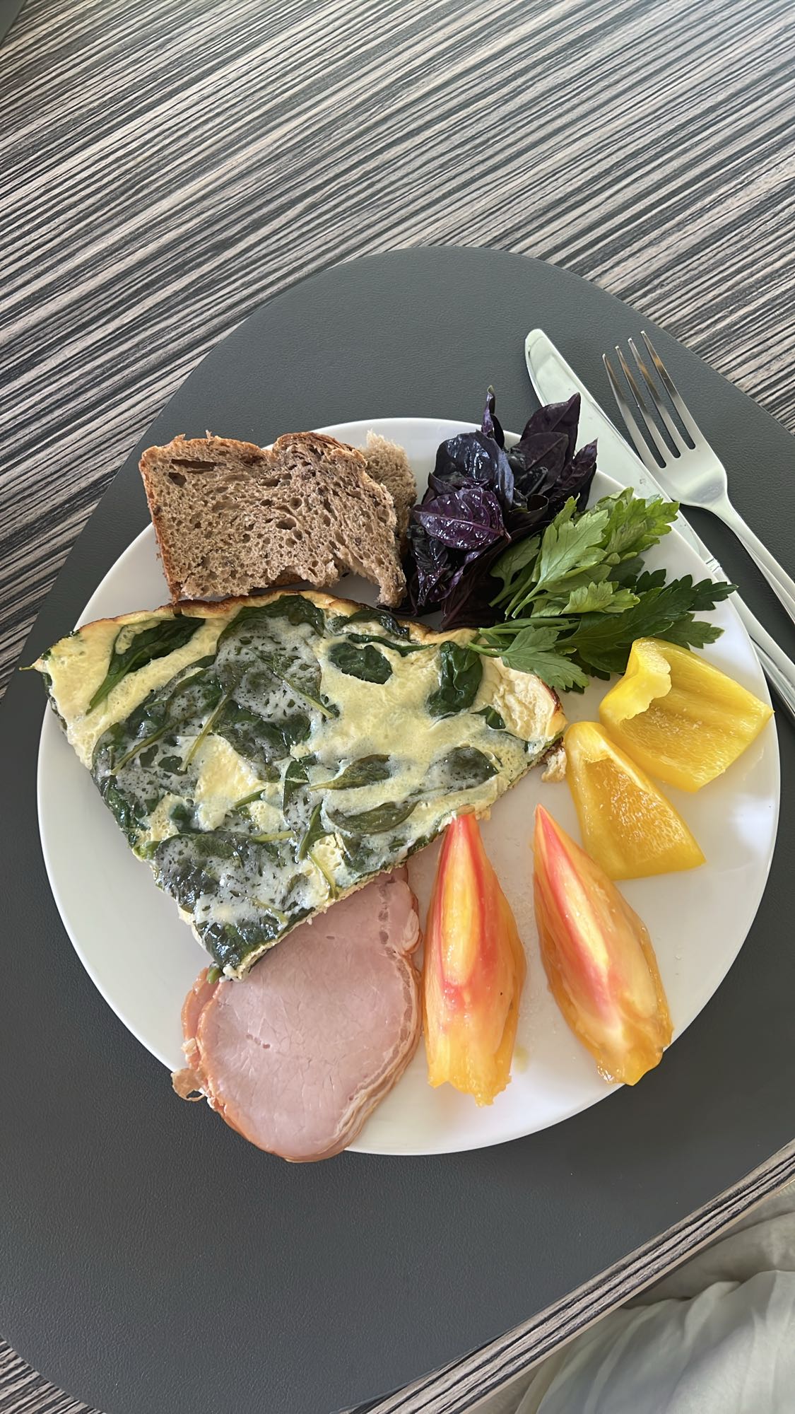 Омлет зі шпинатом