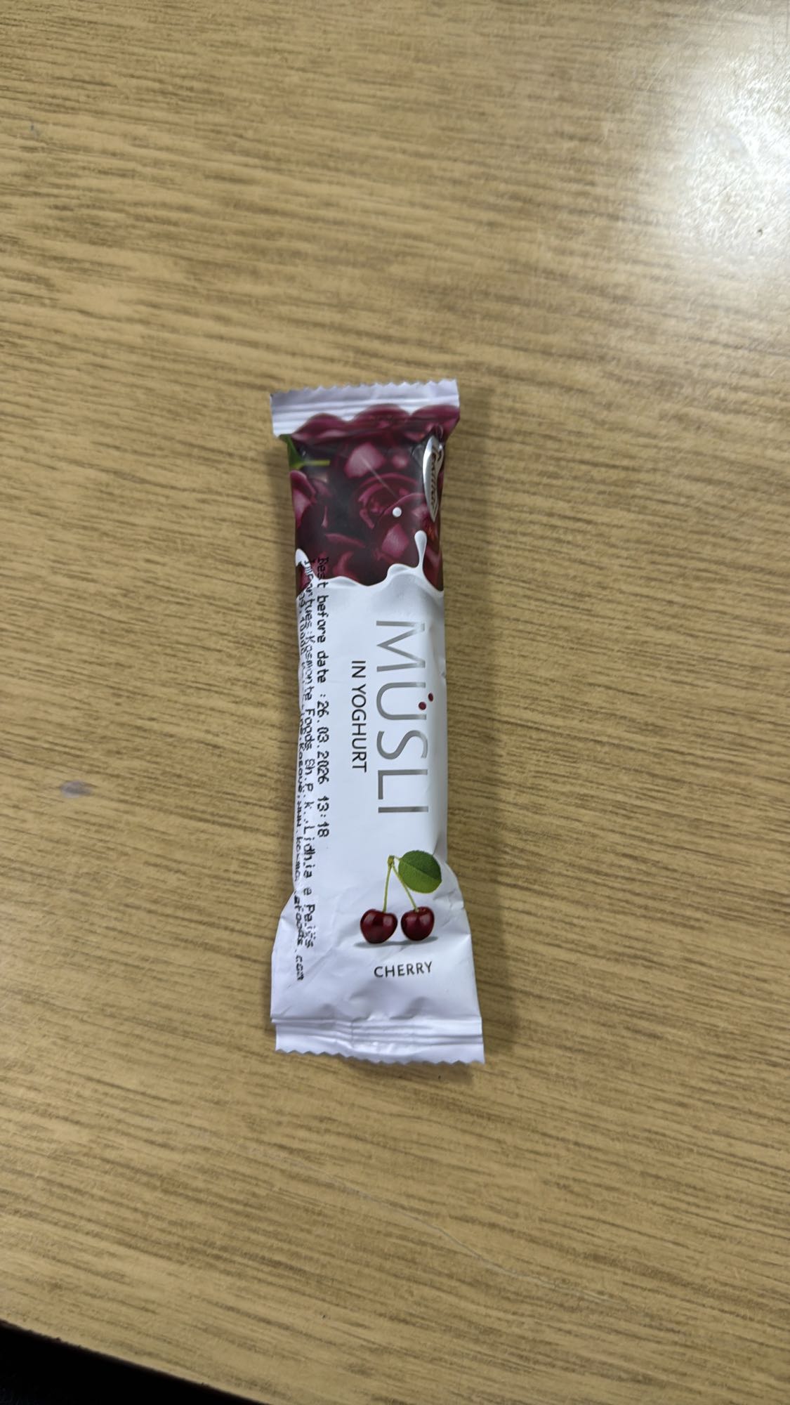 Cherry Muesli Bar