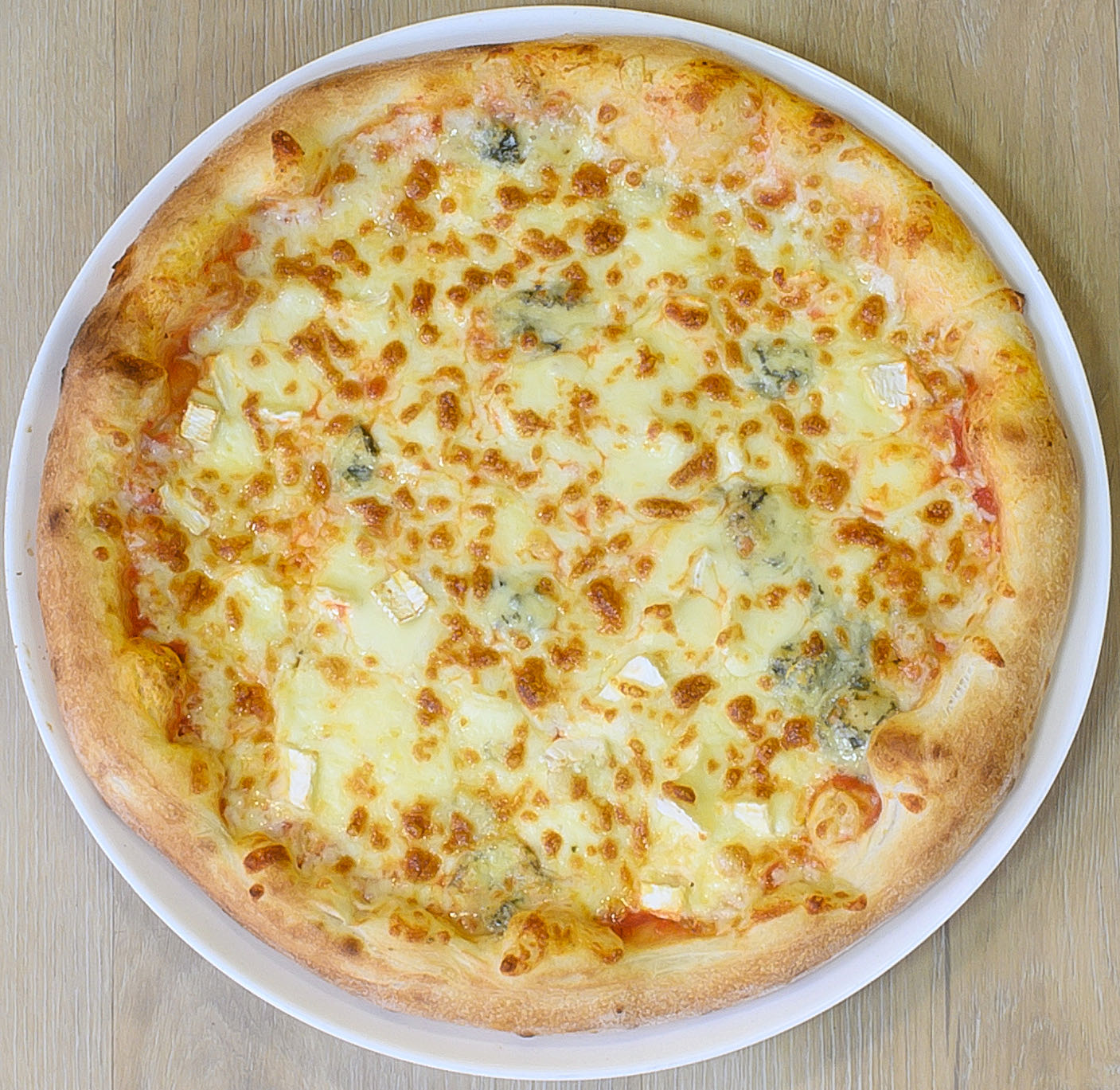 Pizza quatre fromages