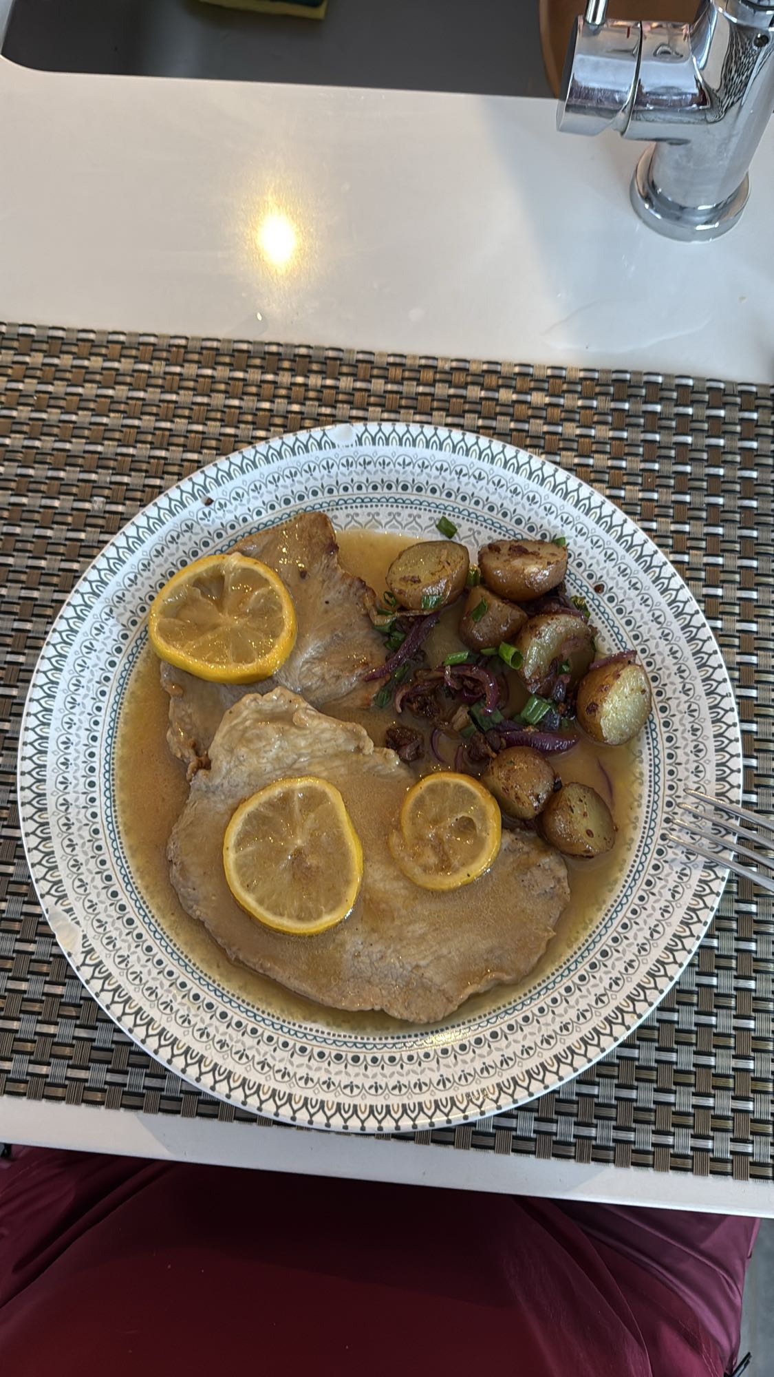 Escalope citron et pommes de terre