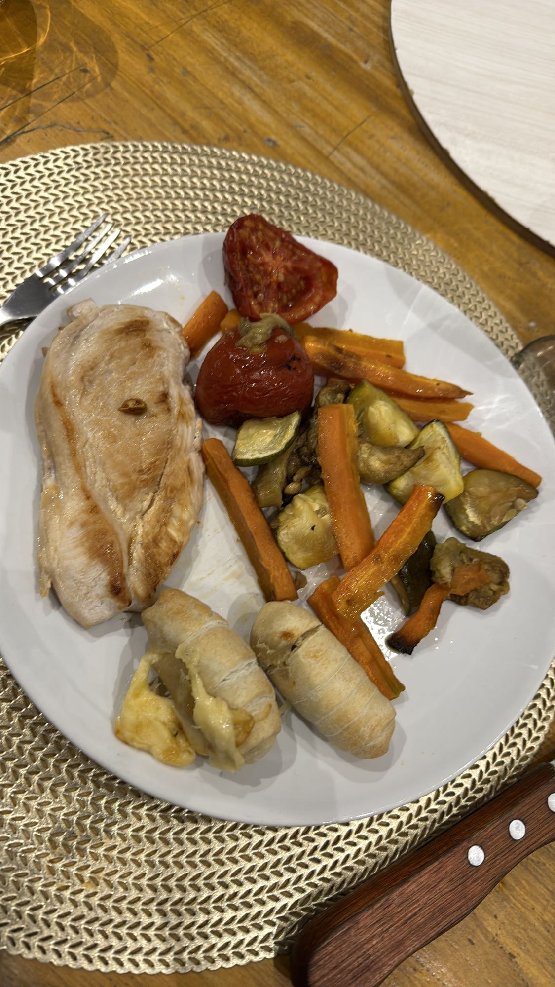 Pollo con vegetales asados