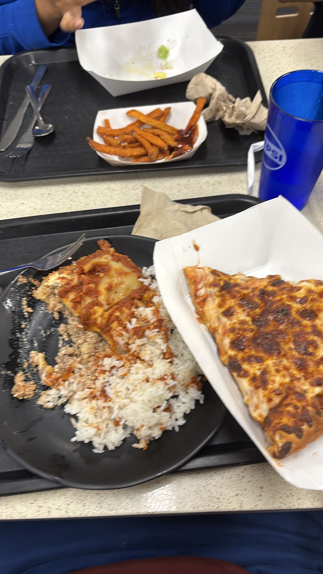 Pizza, lasaña y arroz