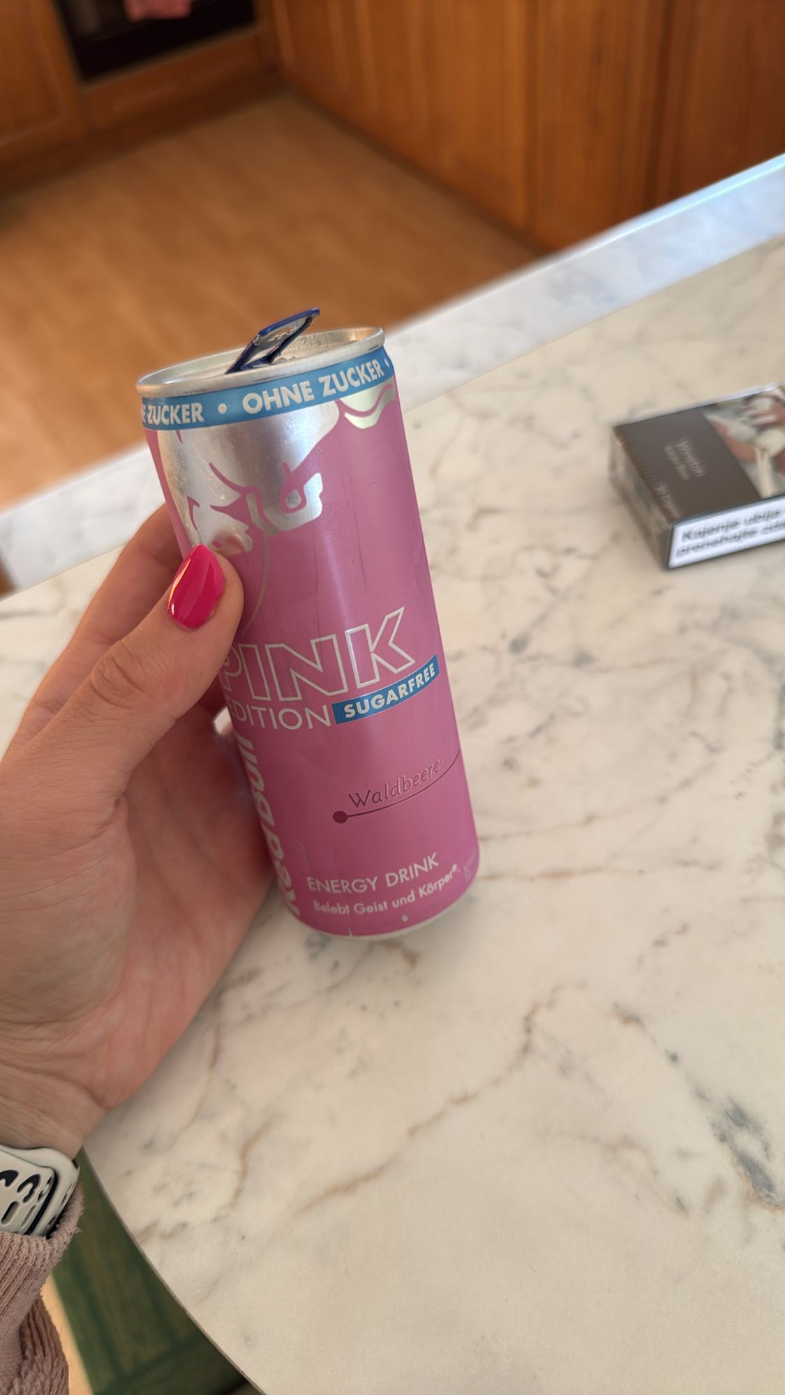 Sugarfree Berry Energy Drink