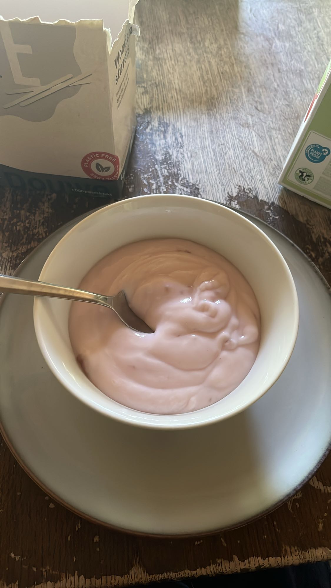 Aardbeienyoghurt kom