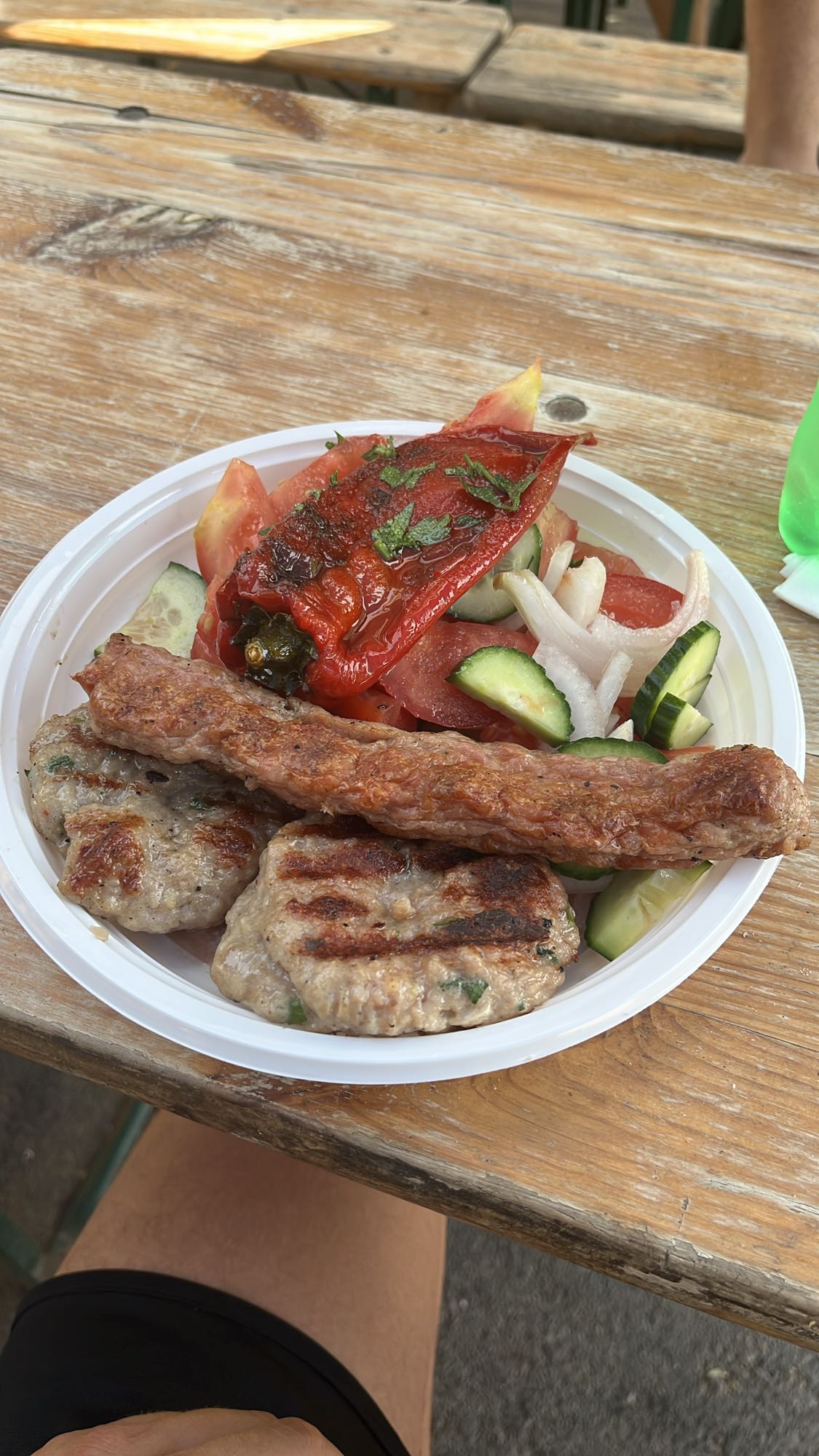 Скара със салата