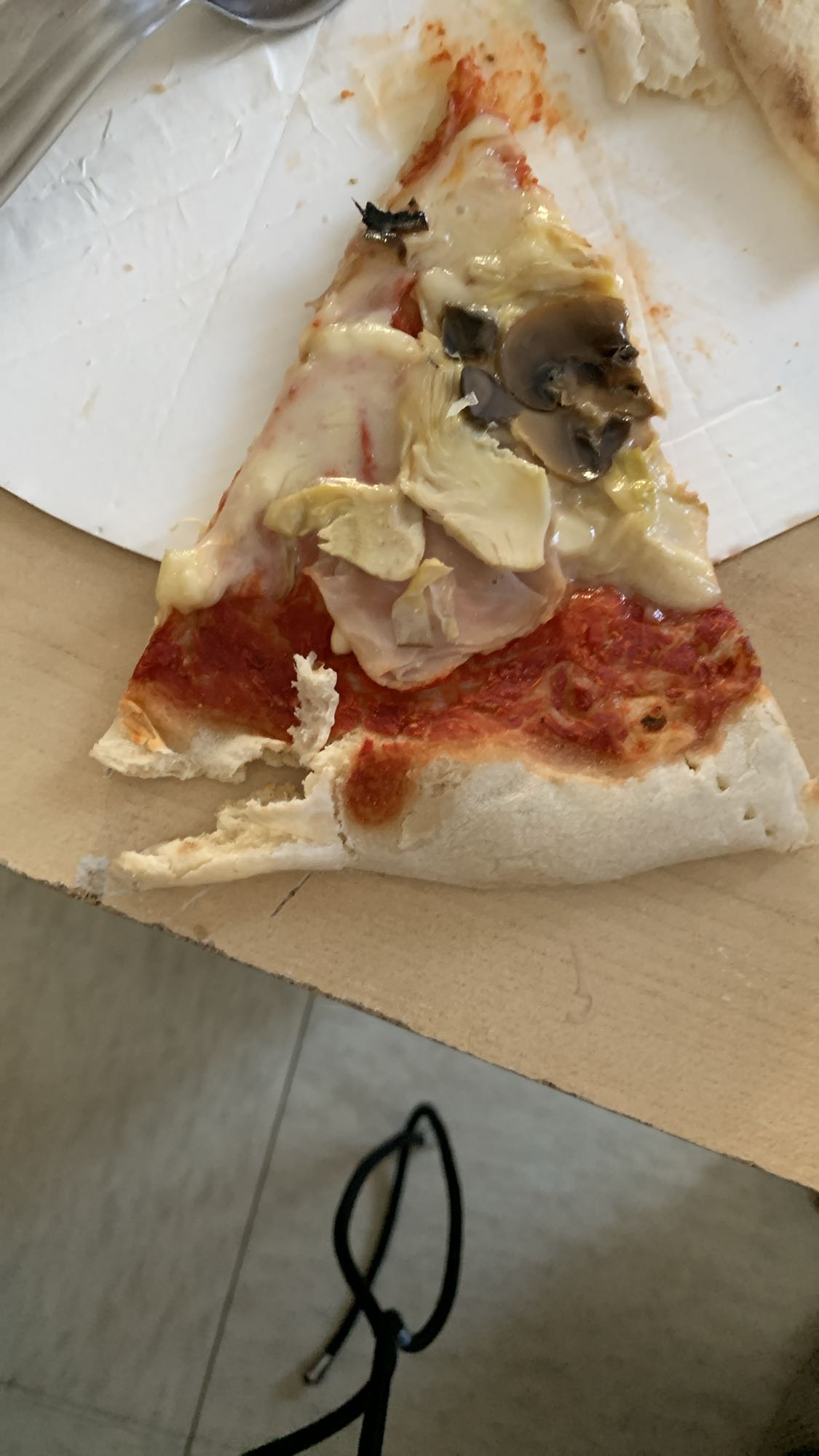 Tranche de pizza mixte