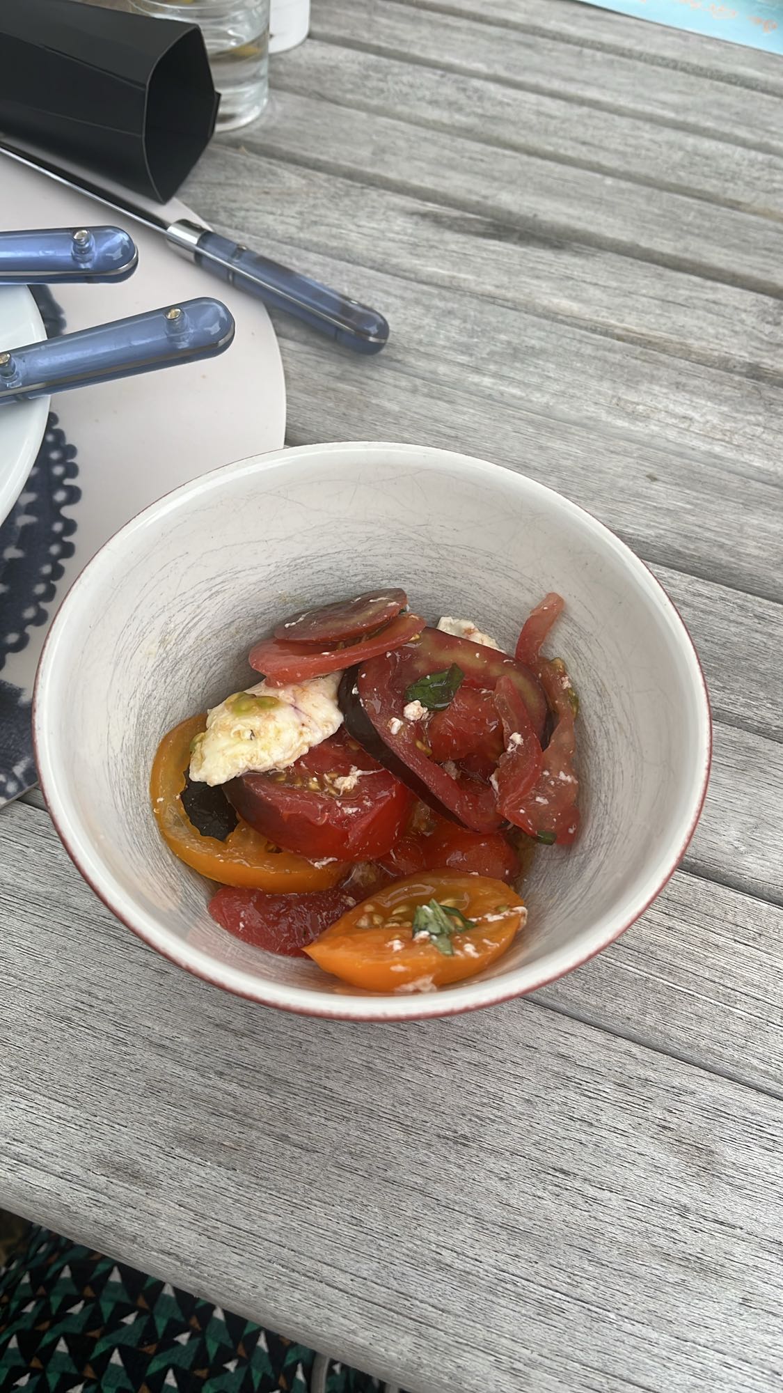 salade de tomates fraîches