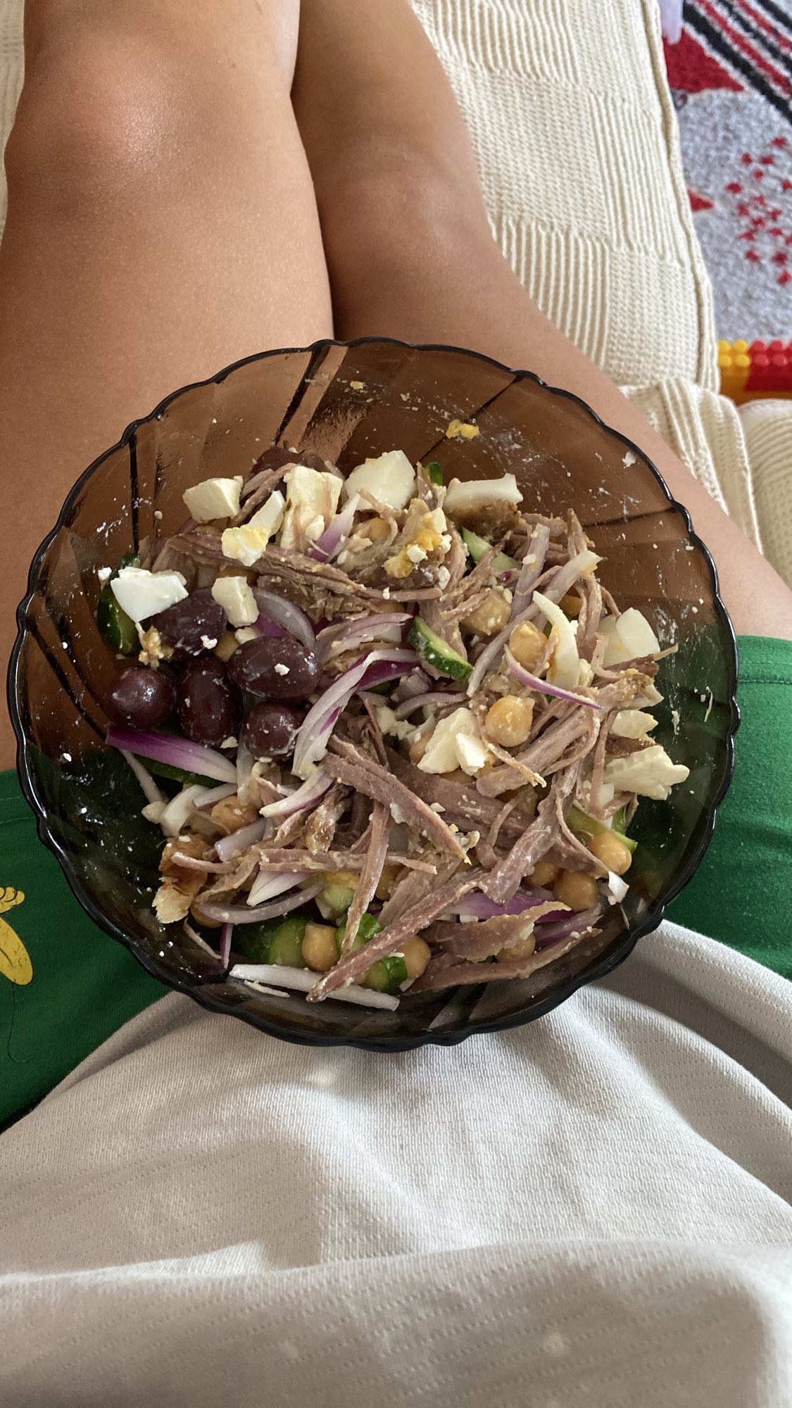 Salată cu vită și năut