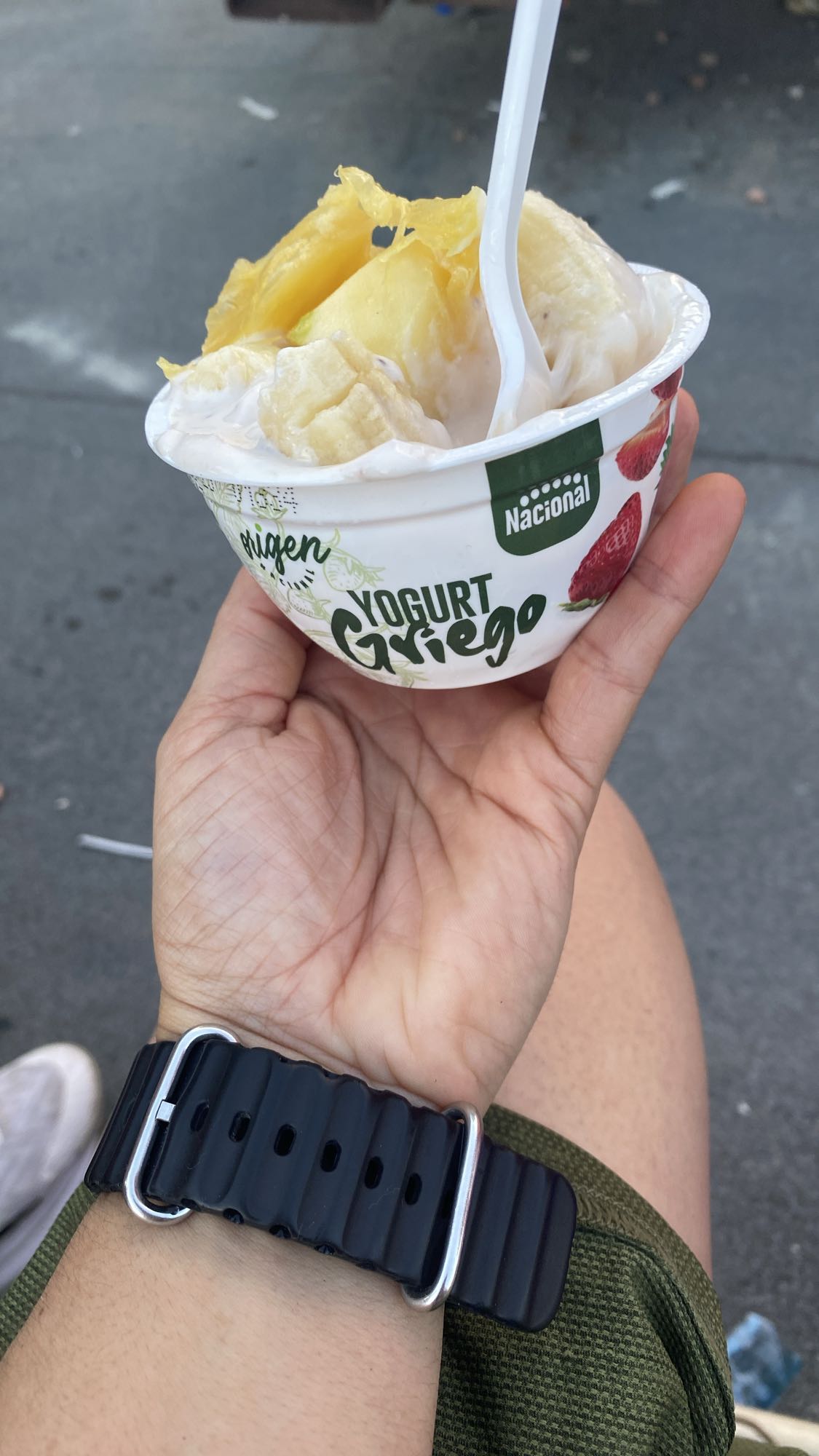 Yogur griego con frutas