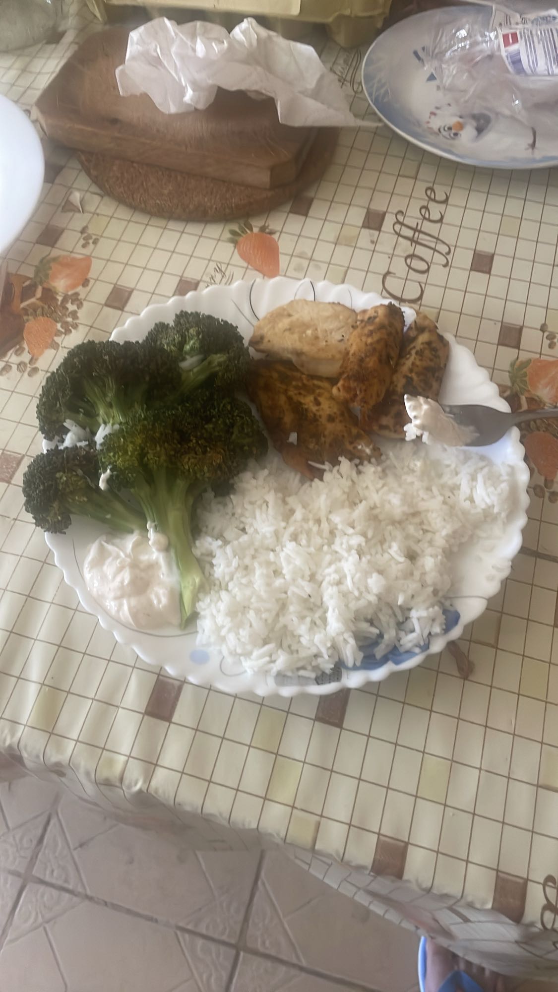 Pui cu orez și broccoli