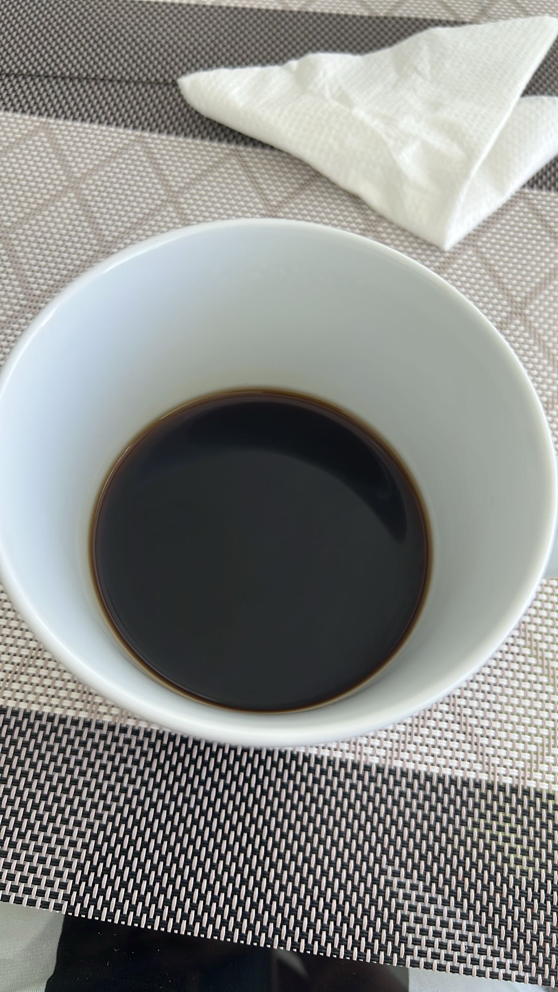 taza de café negro