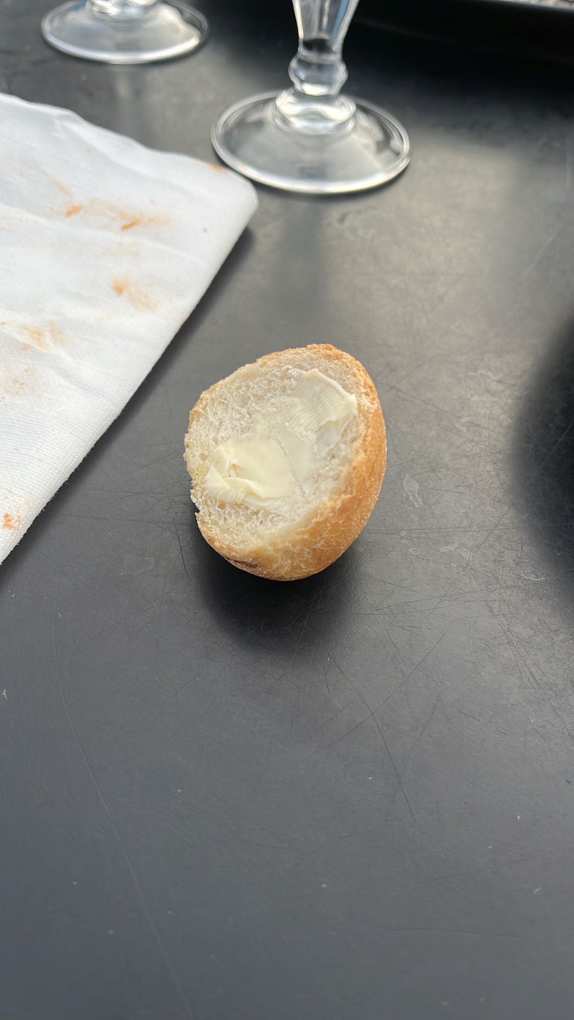 Petit pain avec beurre