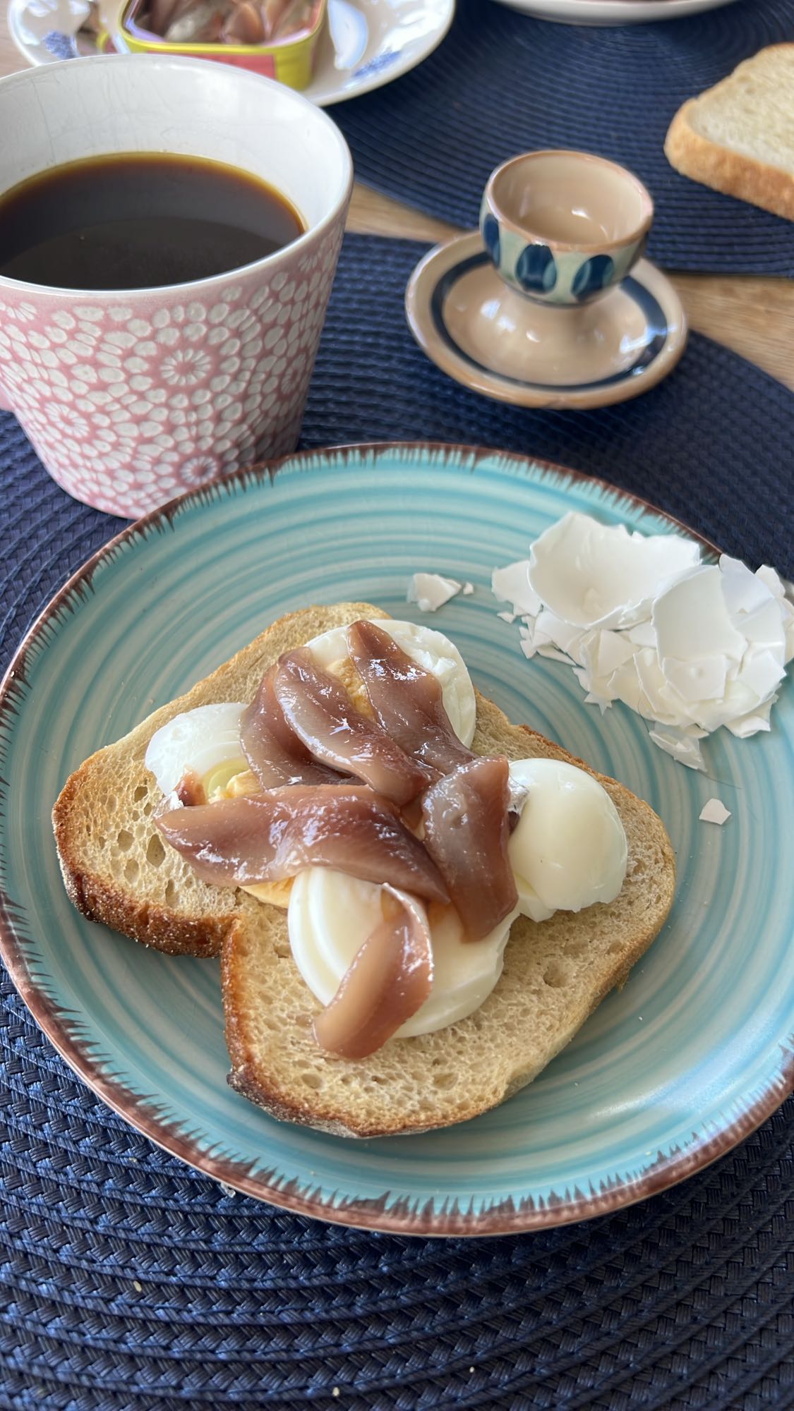 Ägg och sillmacka