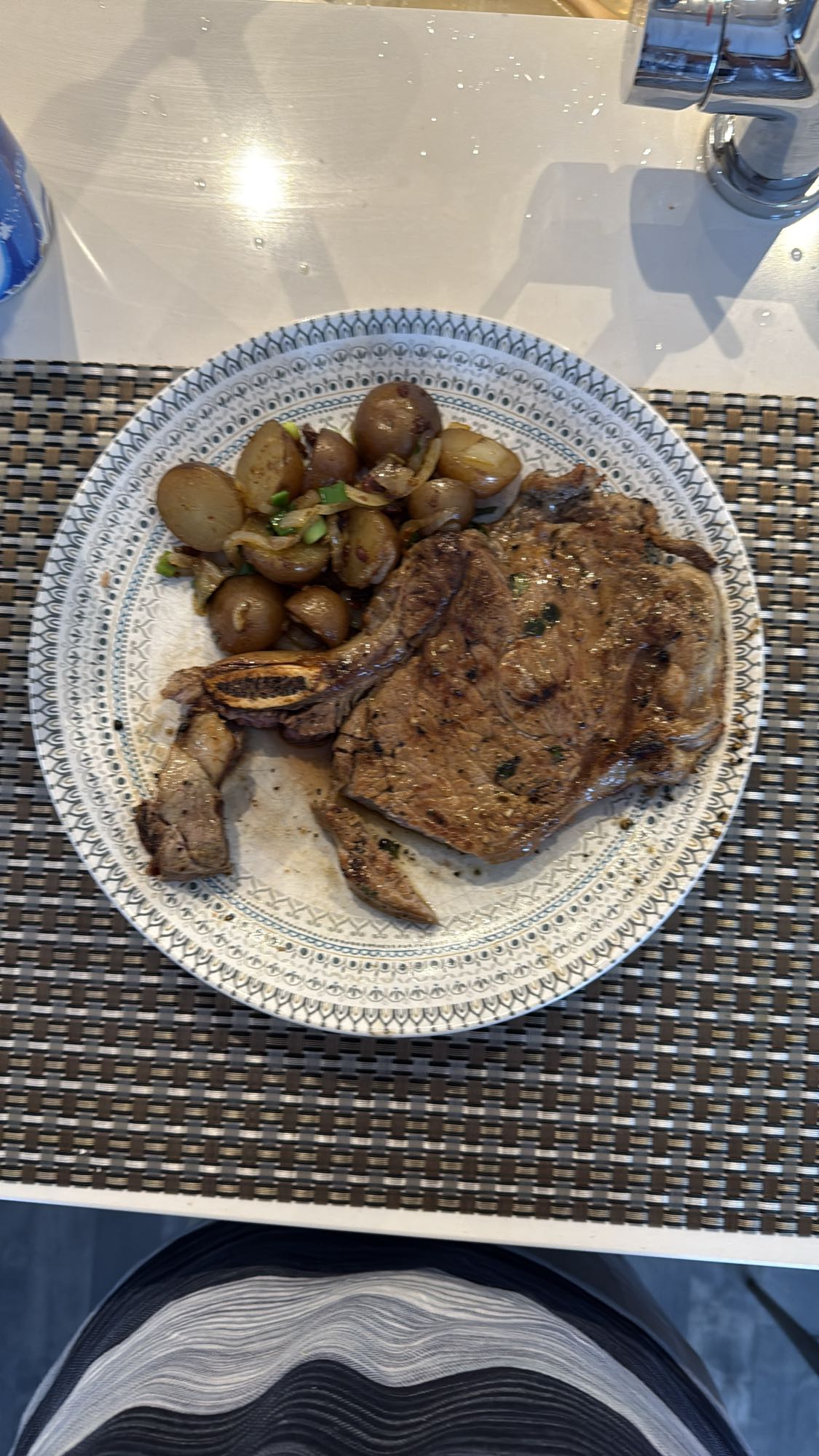 Steak et pommes de terre