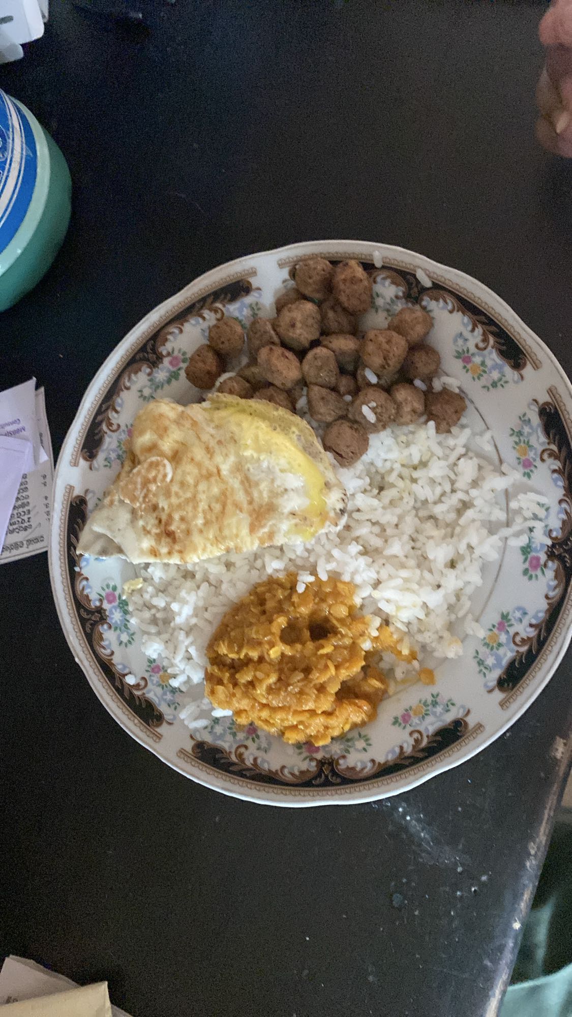 Rice with egg and lentils