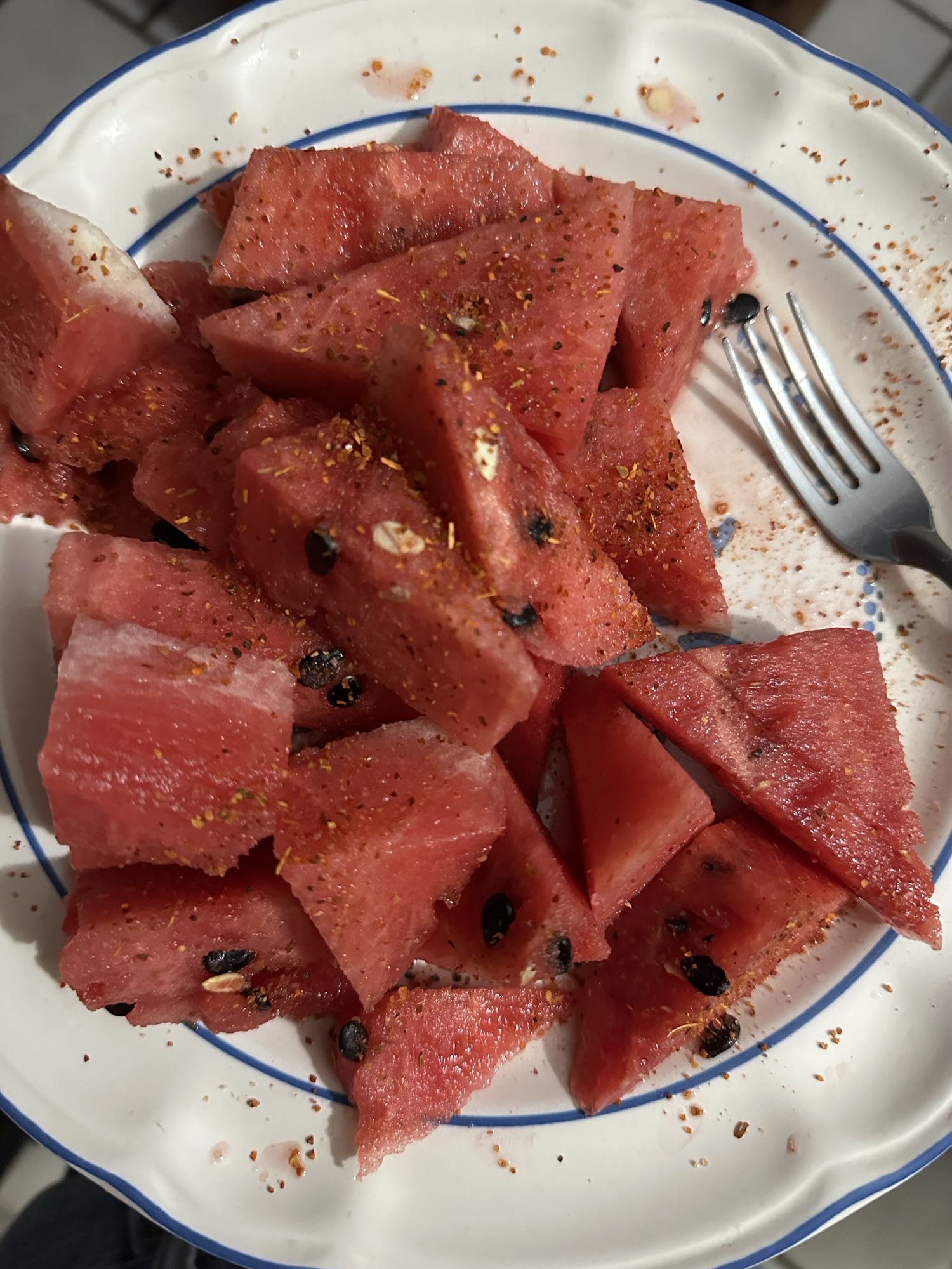 Sandía con chile en polvo