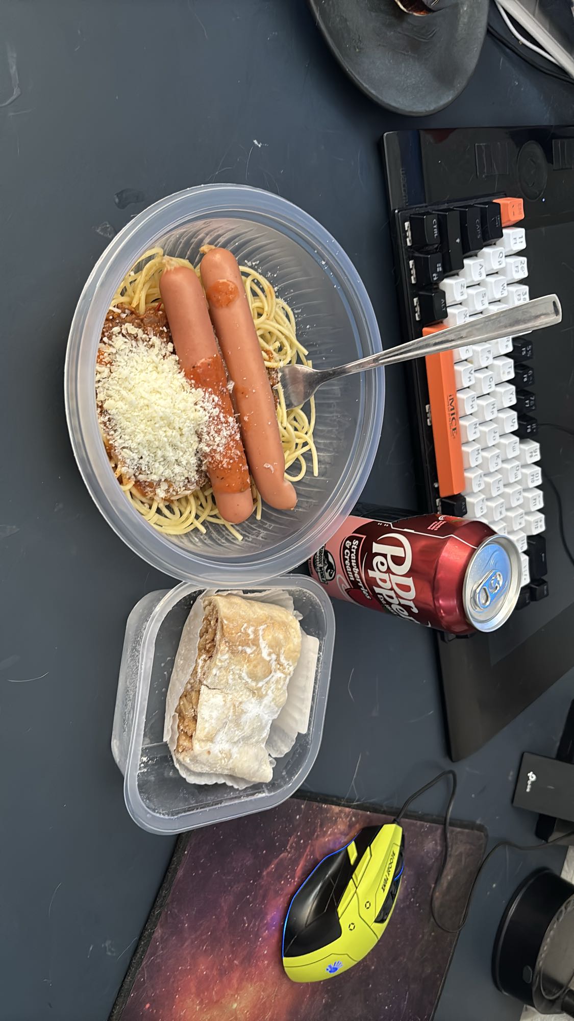 спагетти с сосисками