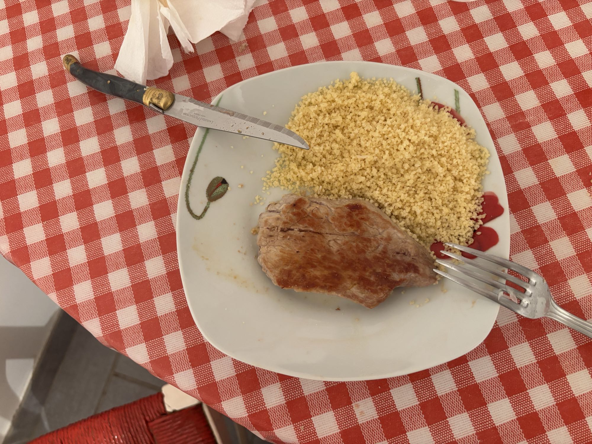 Couscous et escalope de veau grillée