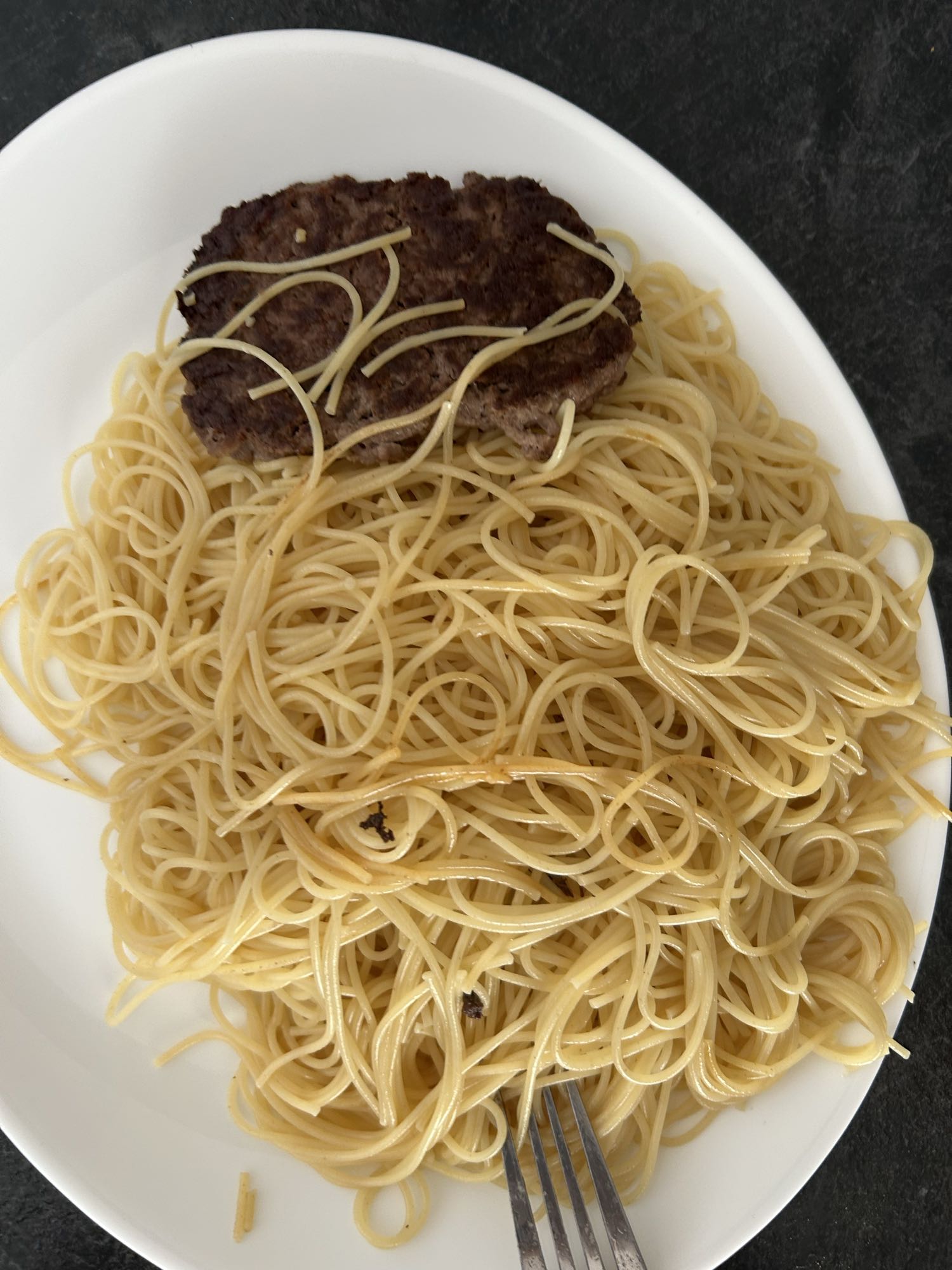 Spaghetti et steak haché